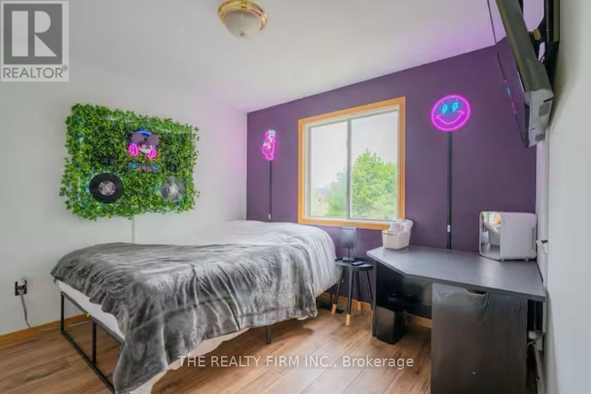 10 Lisa Court, London East, Ontario  N5Z 5B3 - Photo 12 - X13761352