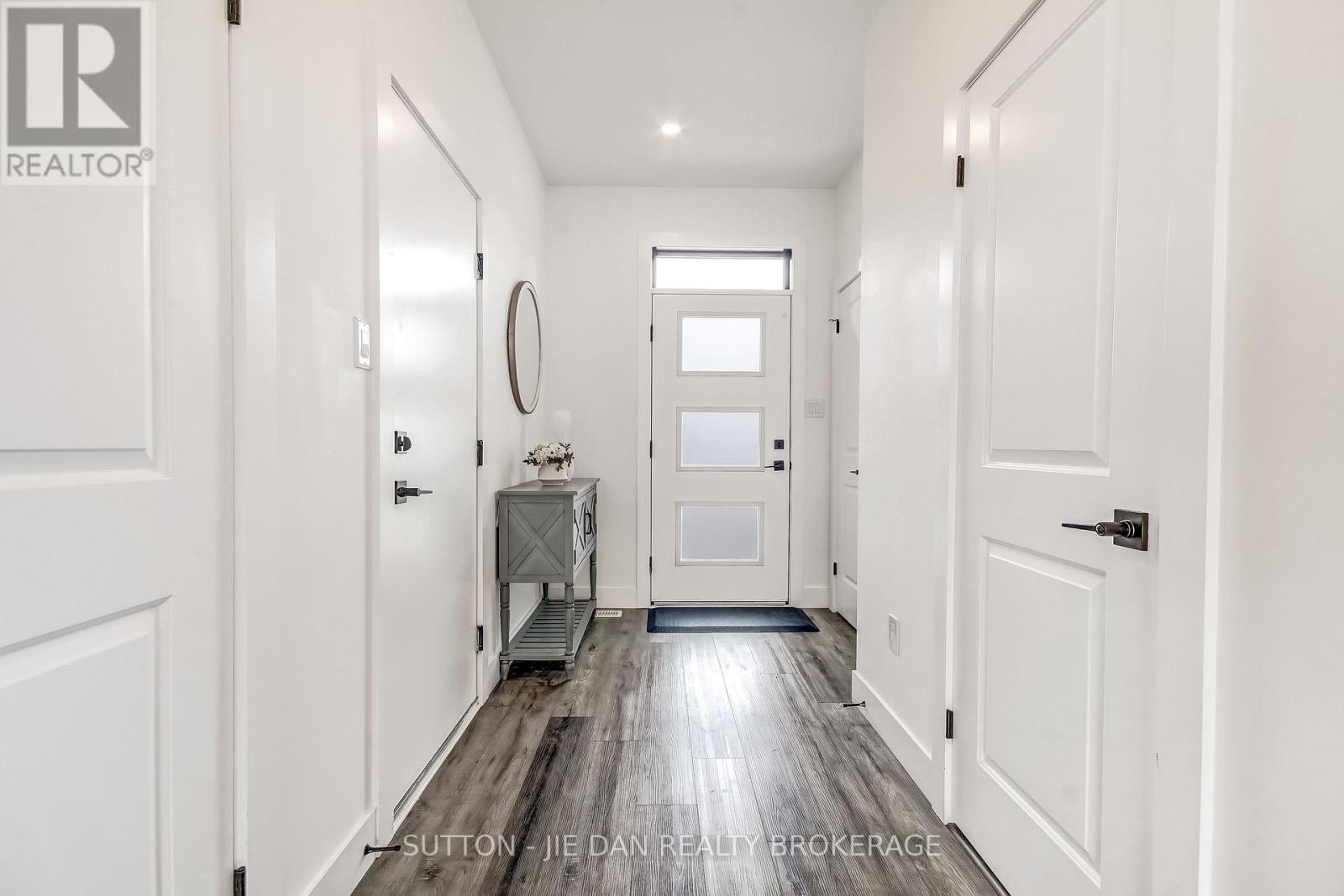 2 - 1820 Canvas Way, London North, Ontario  N5X 0N5 - Photo 12 - X13761550