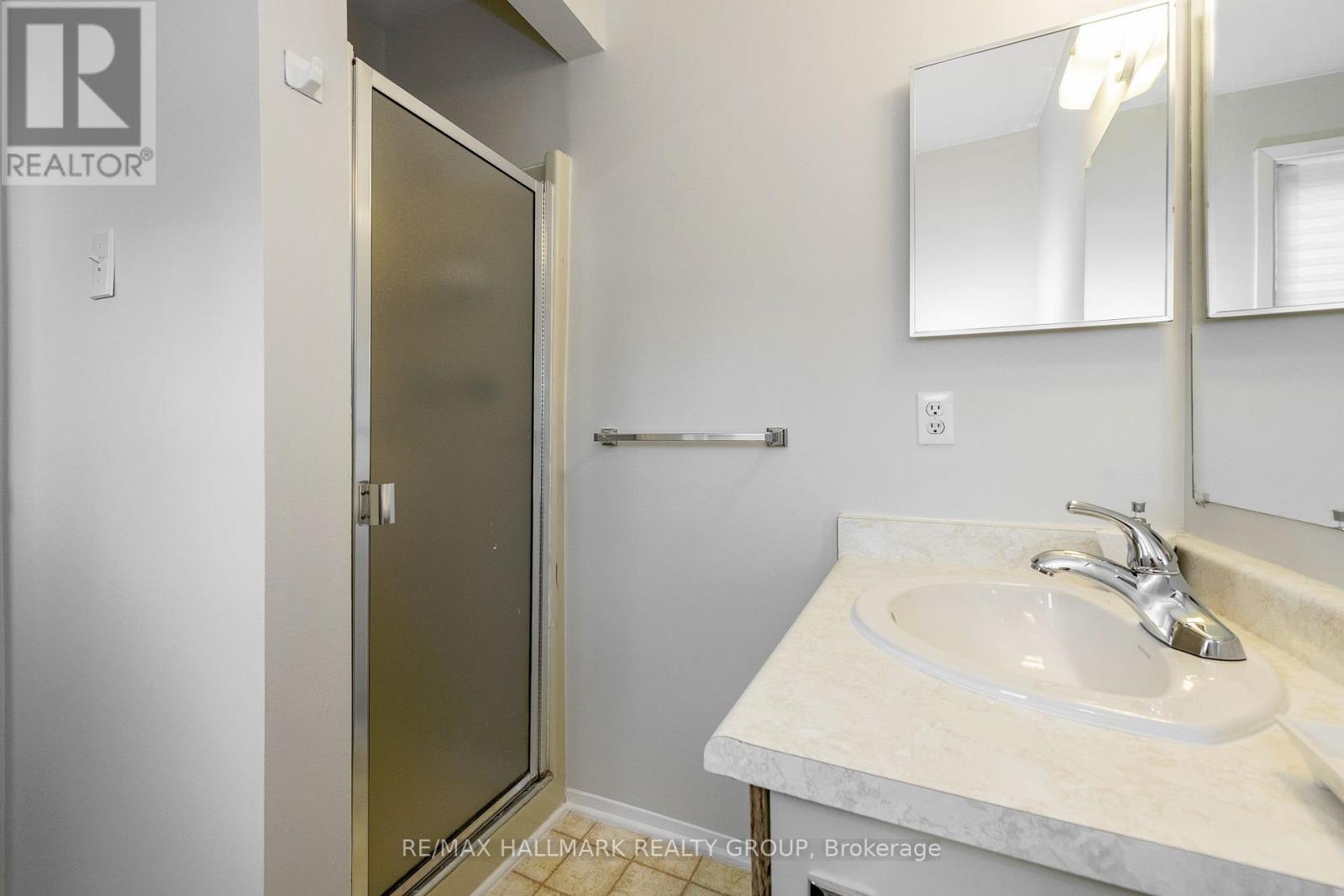 B - 409 Pickford Drive, Ottawa, Ontario  K2L 3P8 - Photo 30 - X13761542