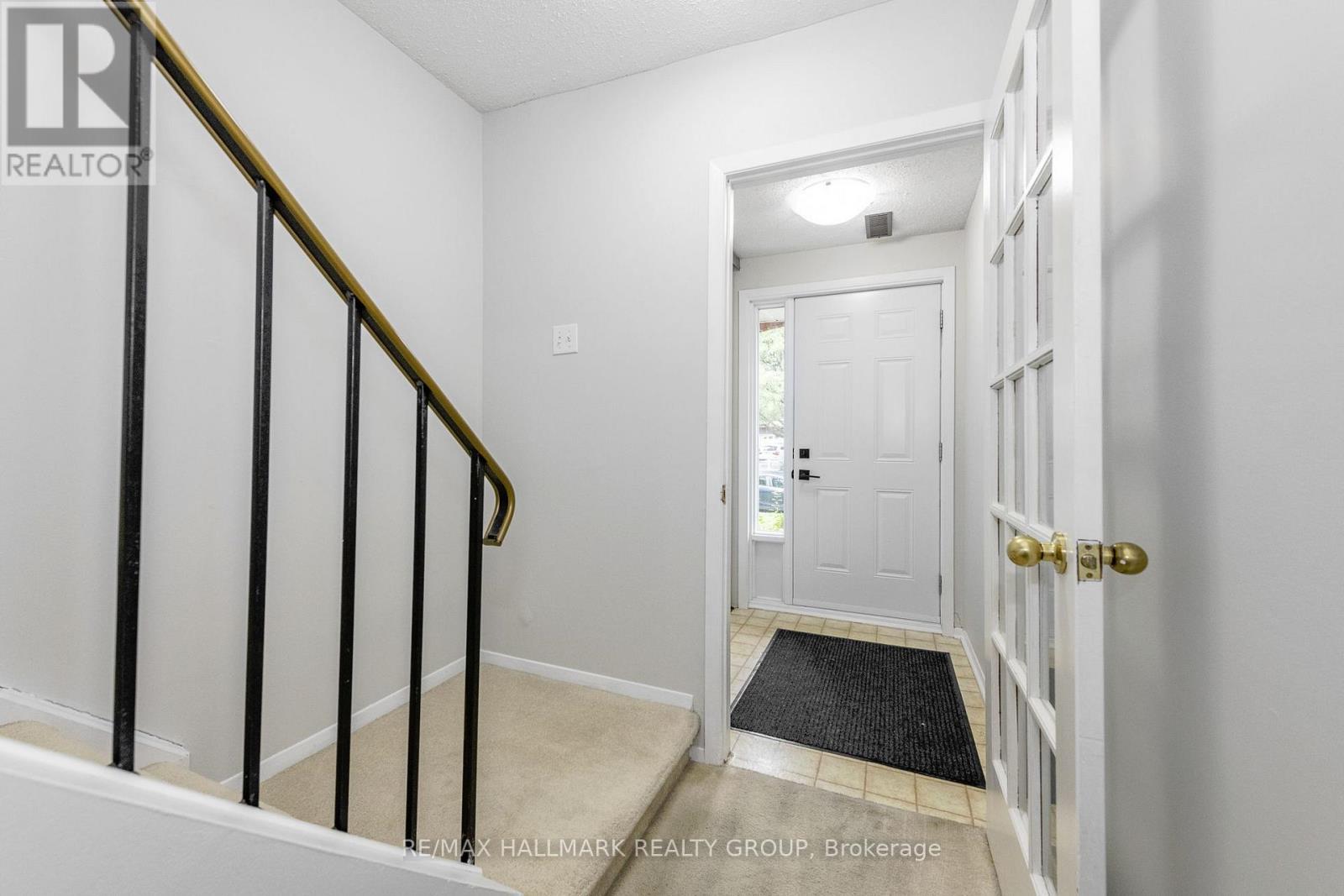 B - 409 Pickford Drive, Ottawa, Ontario  K2L 3P8 - Photo 6 - X13761542