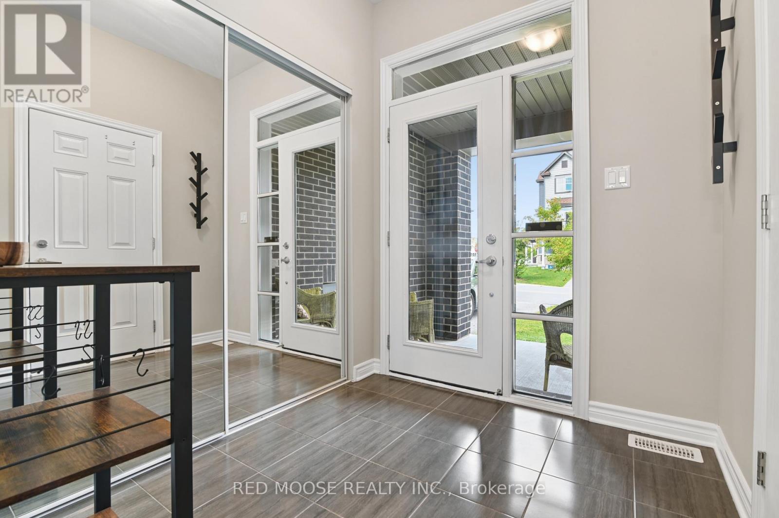 373 Mountain Sorrel Way, Ottawa, Ontario  K4A 1H6 - Photo 3 - X13761600