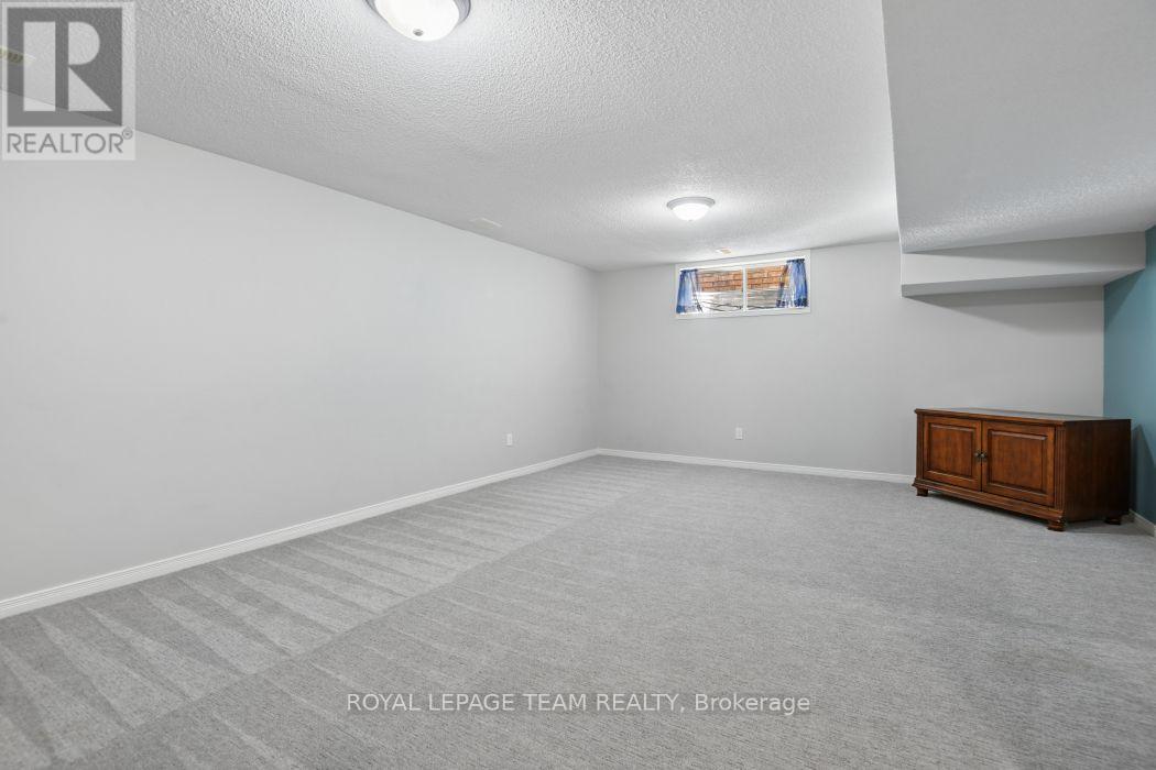 934 Burwash Landing Byway, Ottawa, Ontario  K2W 0C8 - Photo 26 - X13761604
