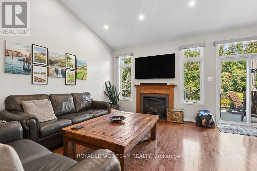 934 Burwash Landing Byway, Ottawa, Ontario  K2W 0C8 - Photo 8 - X13761604