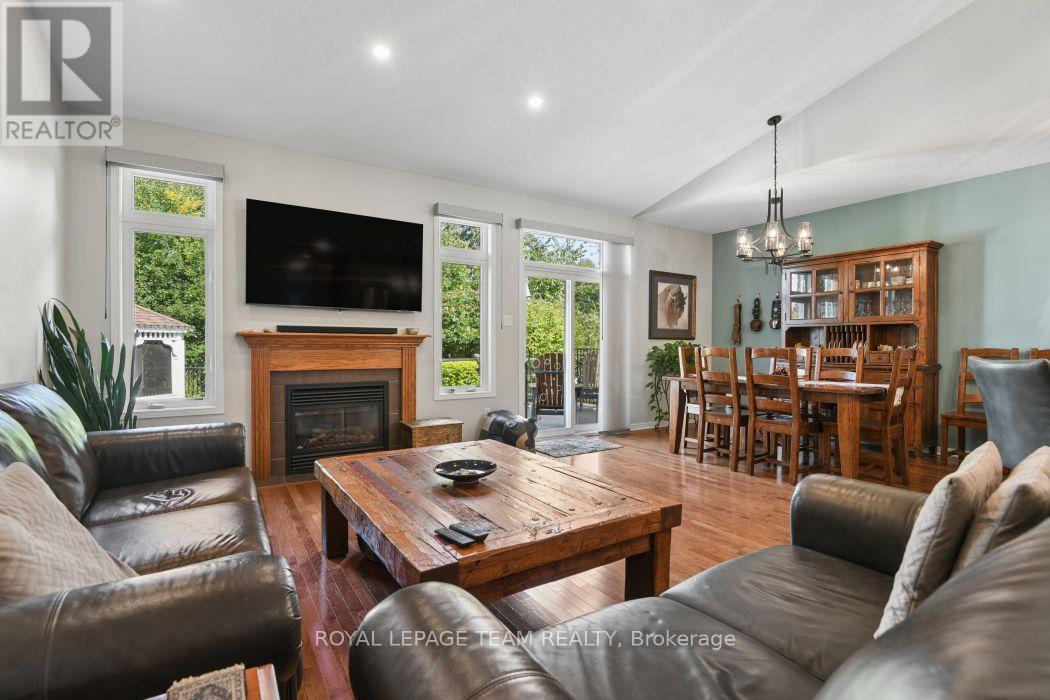 934 Burwash Landing Byway, Ottawa, Ontario  K2W 0C8 - Photo 9 - X13761604