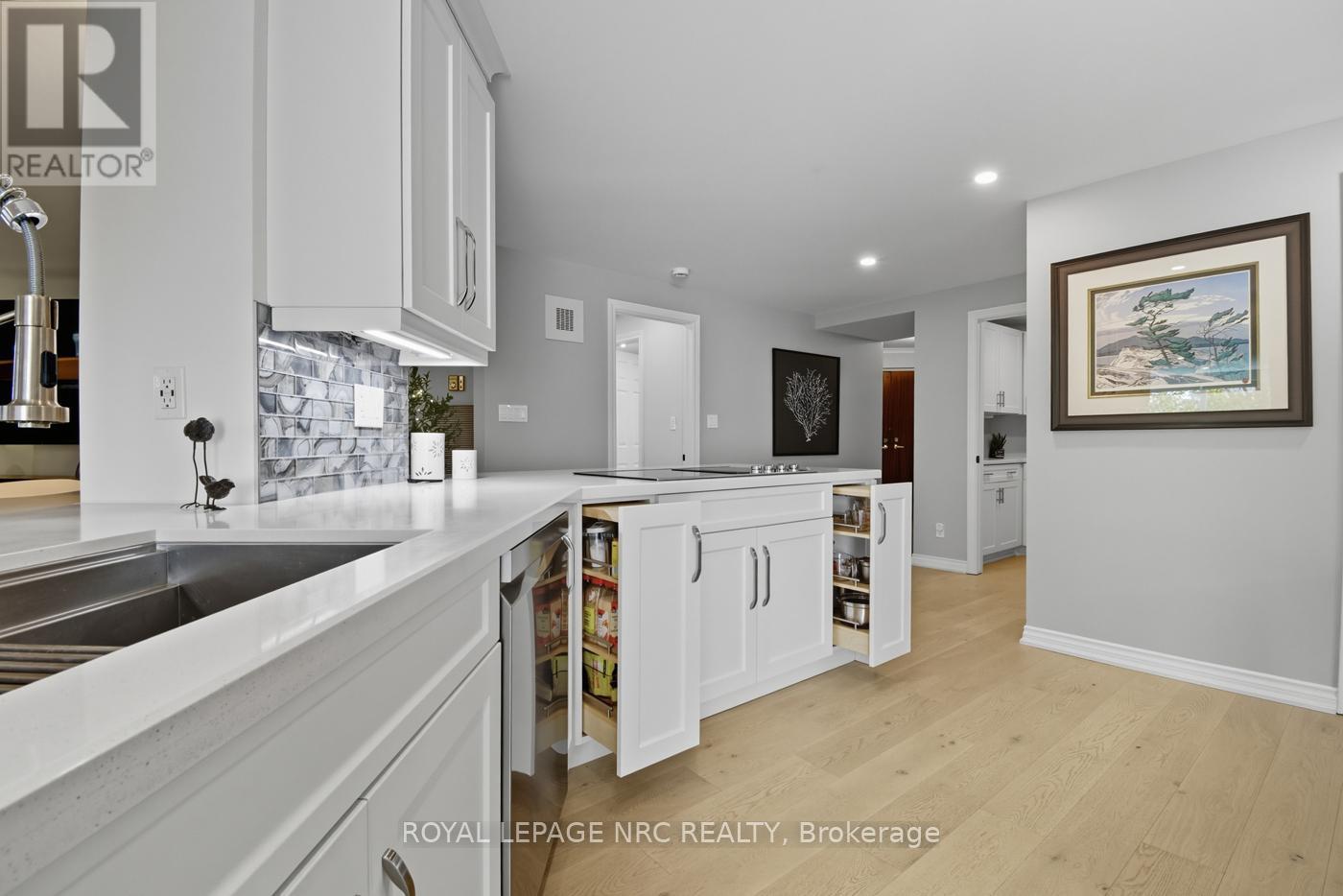 2206 - 701 Geneva Street, St. Catharines, Ontario  L2N 7H9 - Photo 18 - X13761522