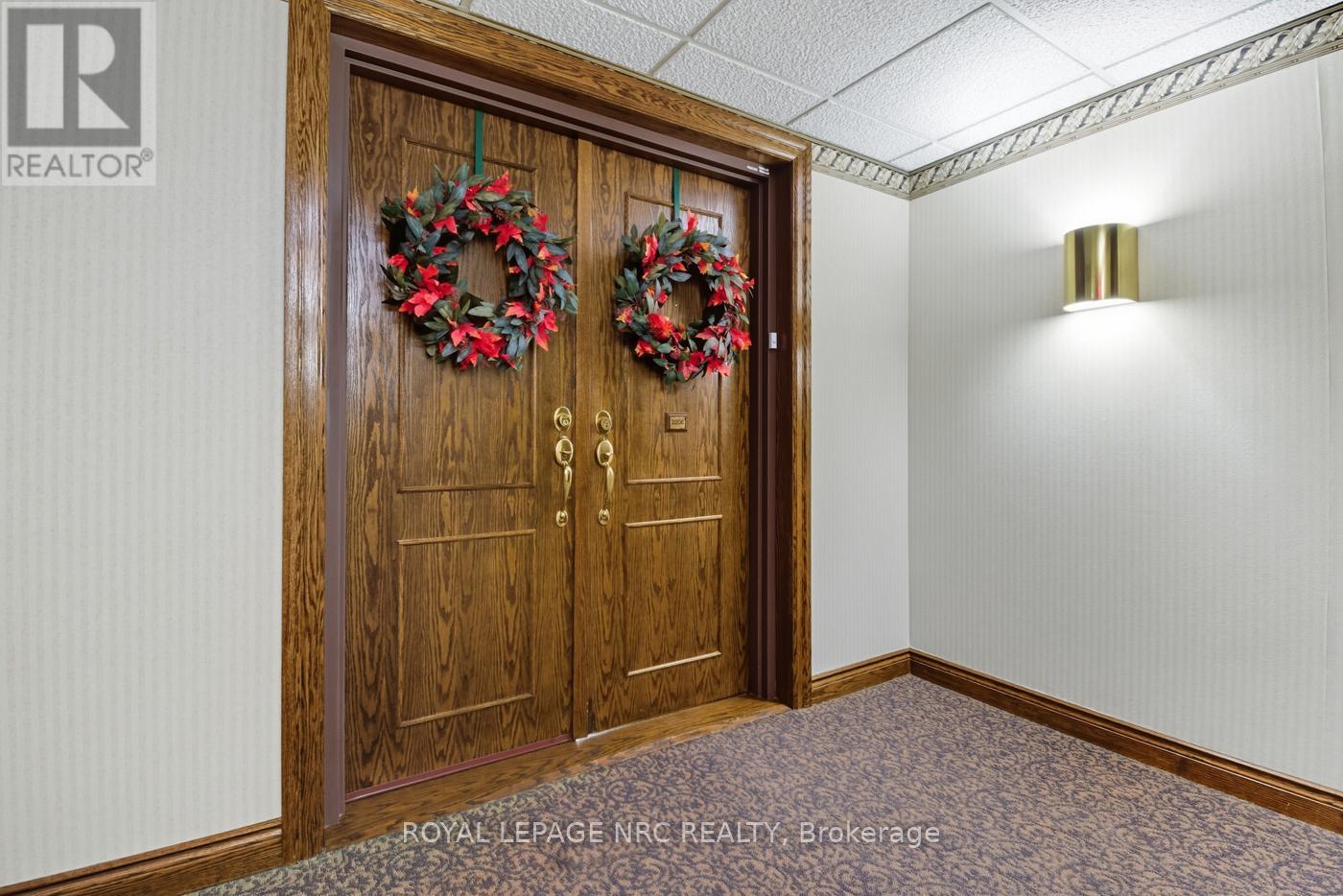 2206 - 701 Geneva Street, St. Catharines, Ontario  L2N 7H9 - Photo 2 - X13761522