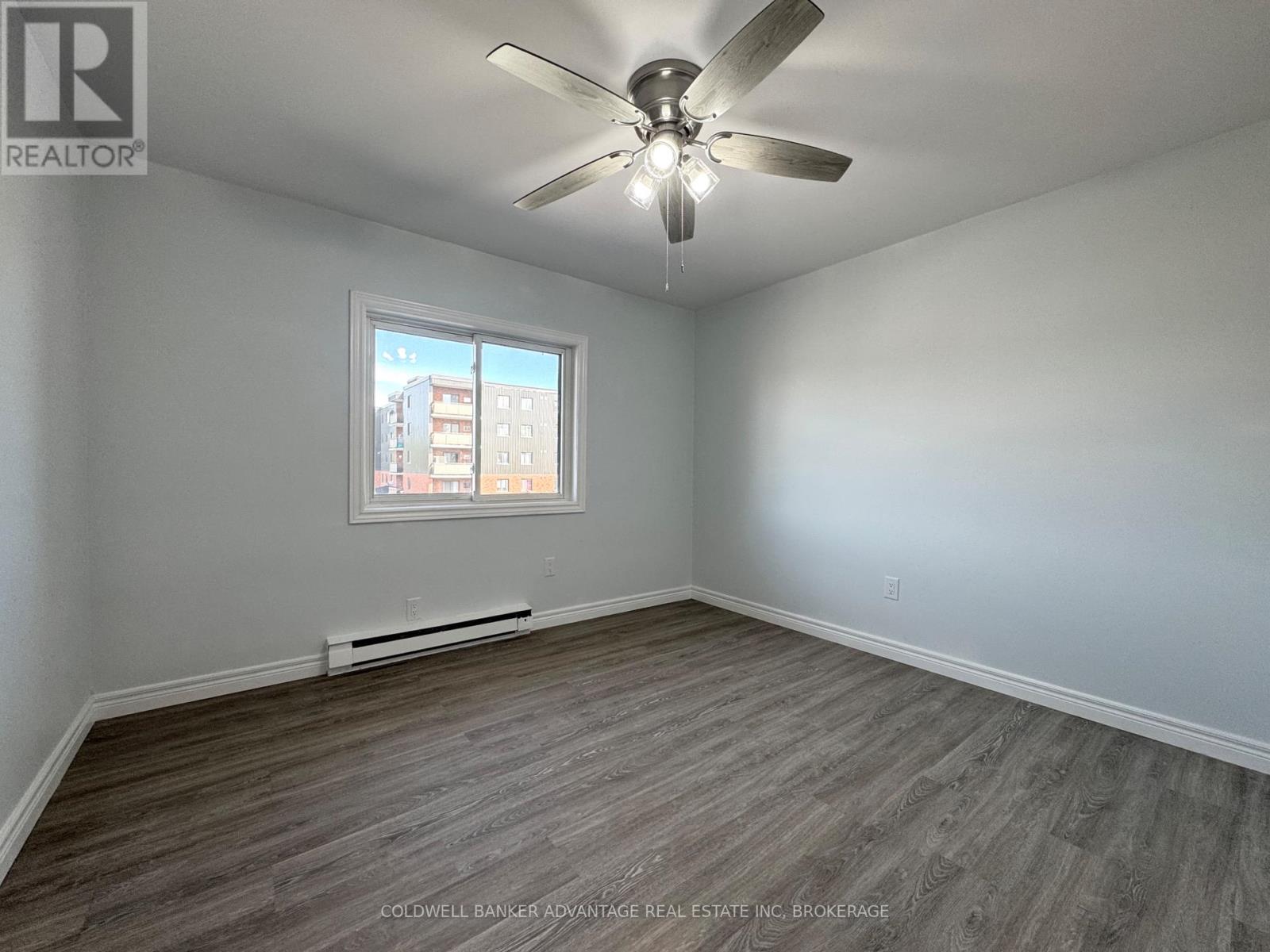 323 - 72 Main Street E, Port Colborne, Ontario  L3K 5Z8 - Photo 11 - X13761526