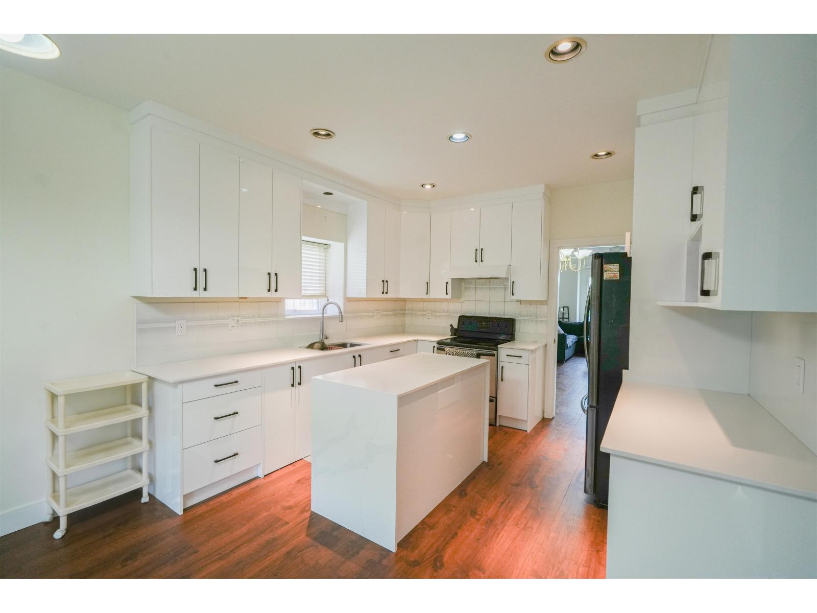 13347 89 Avenue, Surrey, British Columbia  V3V 1A6 - Photo 5 - R3161793
