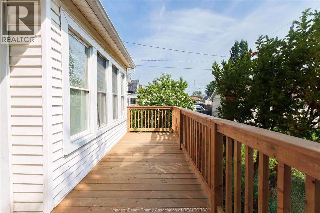 950 Elsmere, Windsor, Ontario  N9A 2A9 - Photo 30 - 26022044