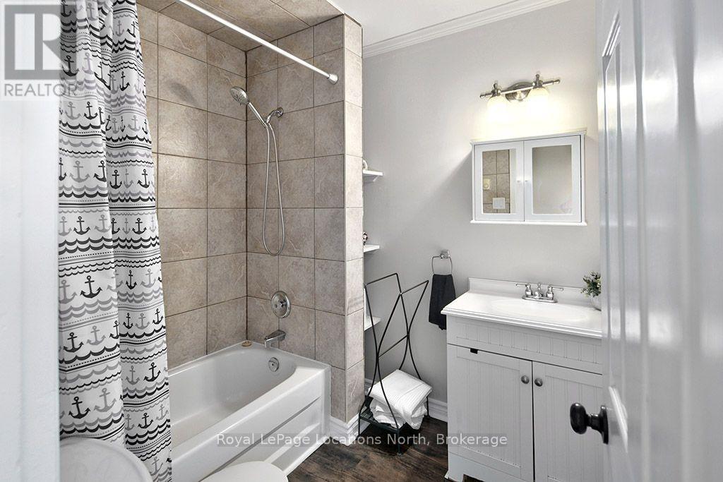 321 Second Street, Collingwood, Ontario  L9Y 1G7 - Photo 17 - S13761614