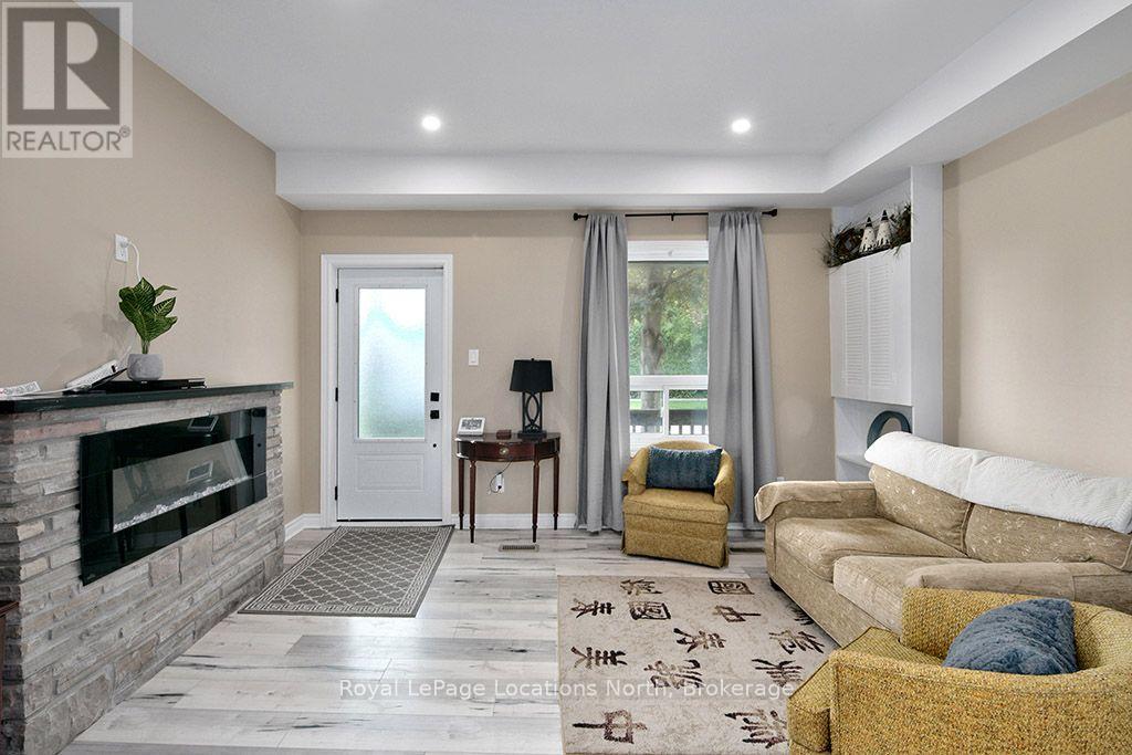 321 Second Street, Collingwood, Ontario  L9Y 1G7 - Photo 3 - S13761614