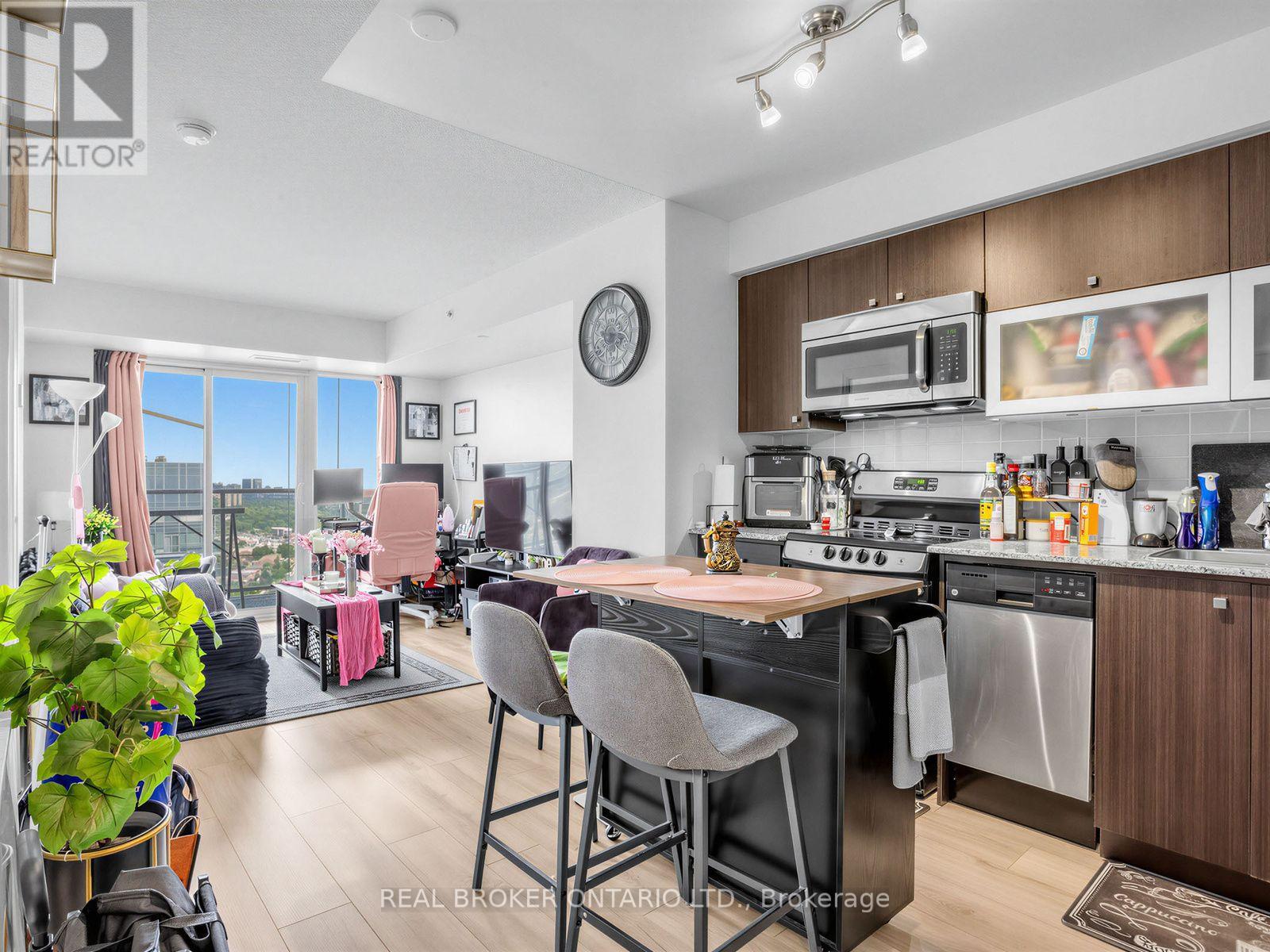 3007 - 275 Yorkland Road, Toronto, Ontario  M2J 0B4 - Photo 1 - C13761344