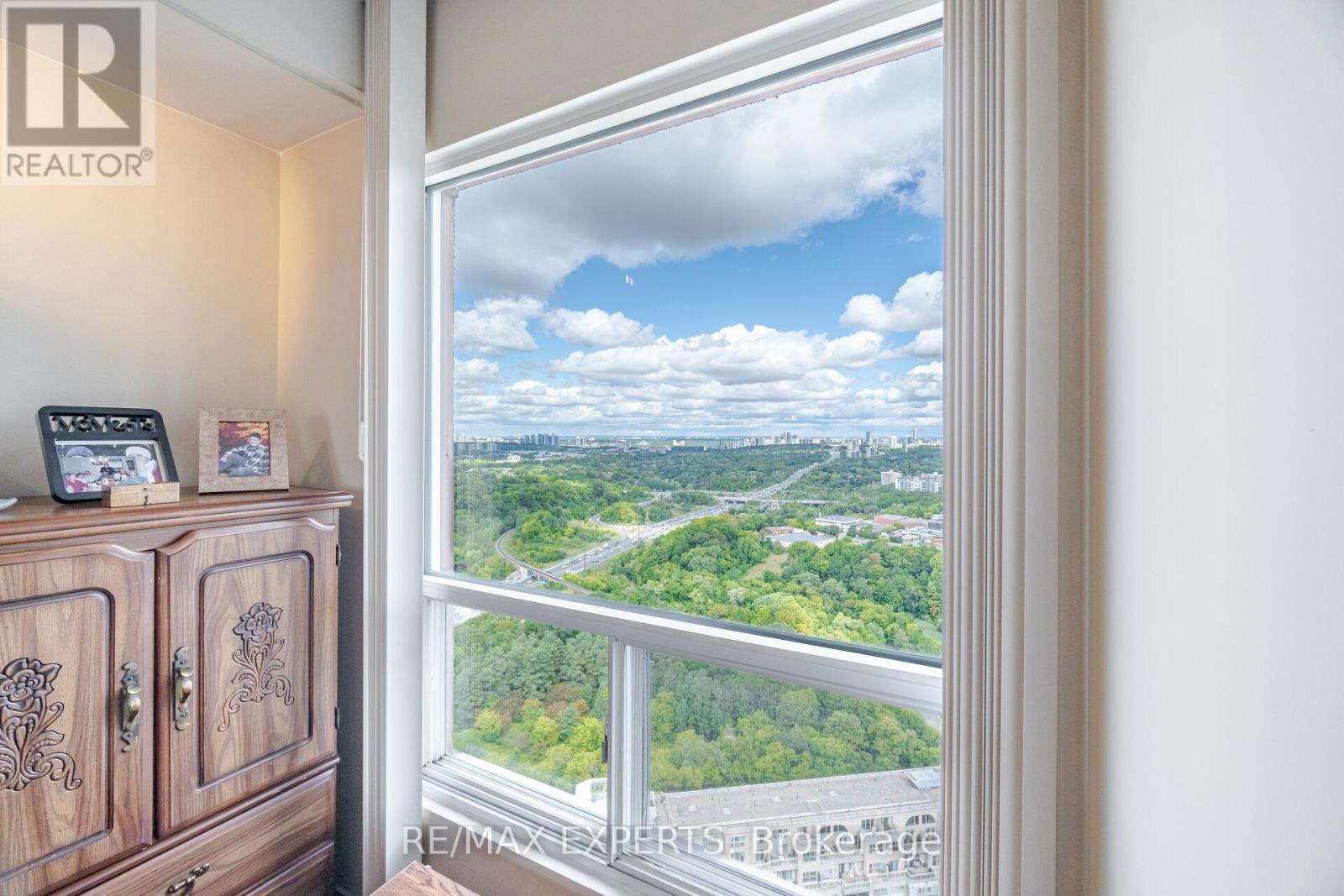 3610 - 7 Concorde Place, Toronto, Ontario  M3C 3N4 - Photo 27 - C13761394
