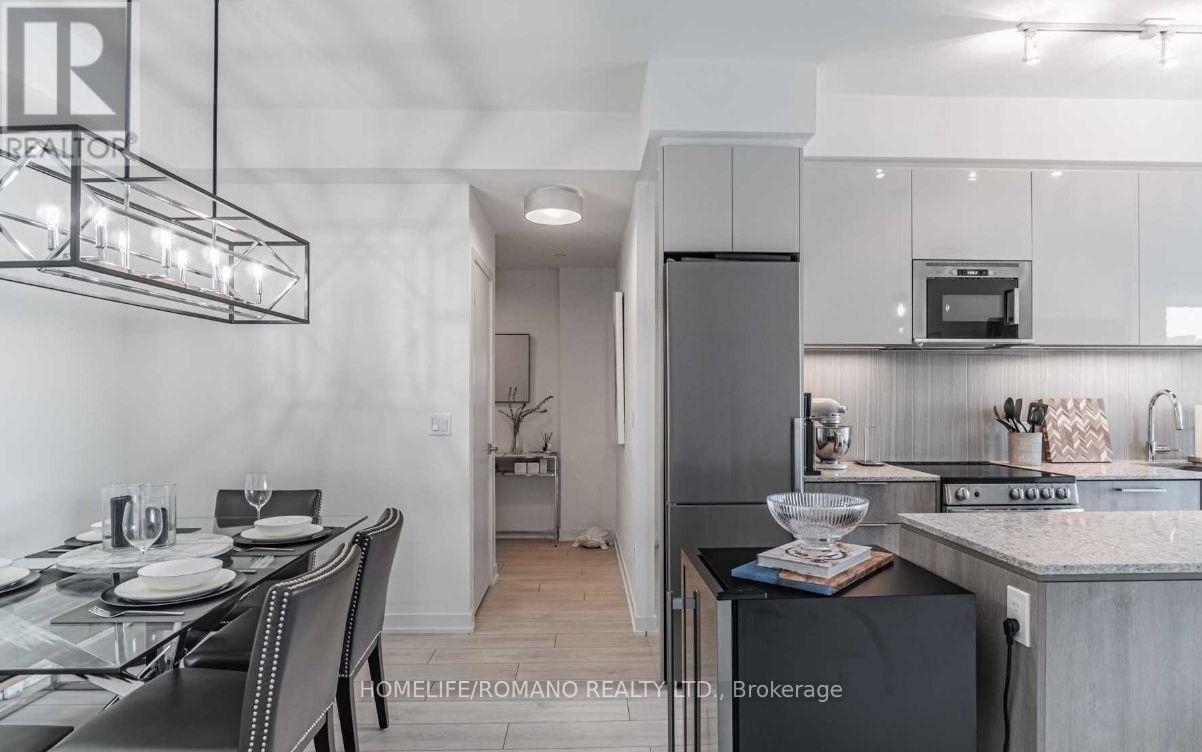 840 - 31 Tippett Road, Toronto, Ontario  M3H 0C8 - Photo 10 - C13761444