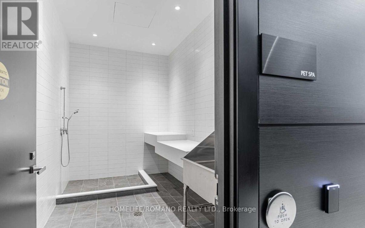 840 - 31 Tippett Road, Toronto, Ontario  M3H 0C8 - Photo 26 - C13761444