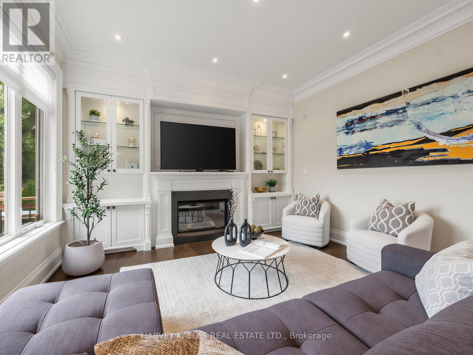 125 Bannockburn Avenue, Toronto, Ontario  M5M 2N2 - Photo 10 - C13761472