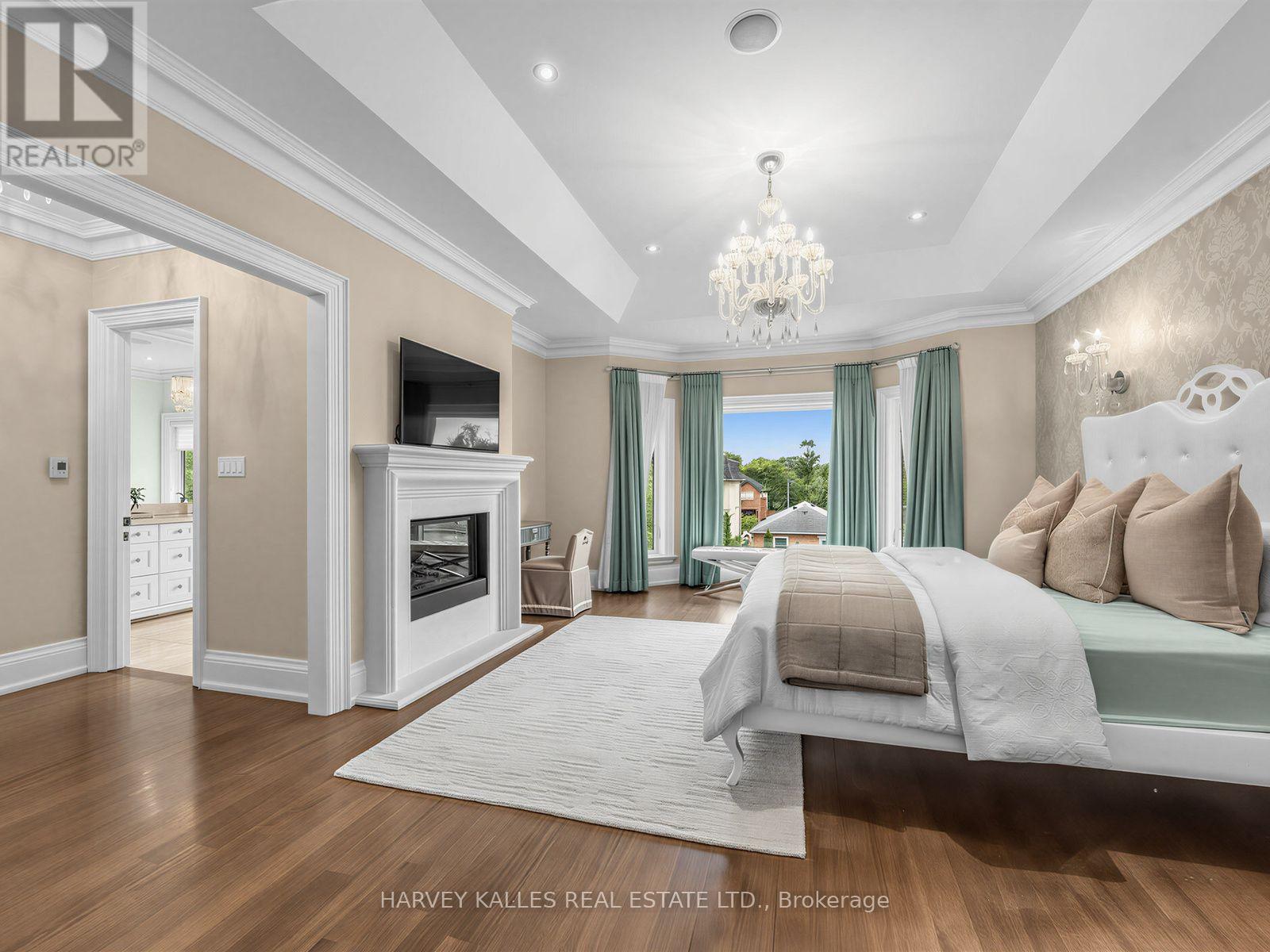 125 Bannockburn Avenue, Toronto, Ontario  M5M 2N2 - Photo 22 - C13761472