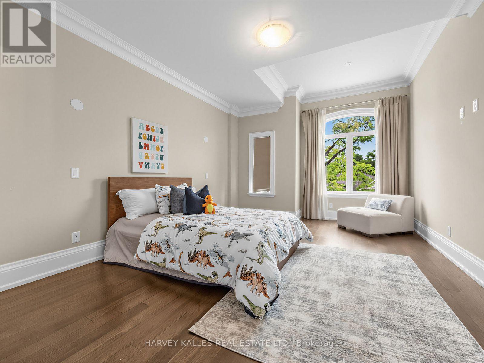 125 Bannockburn Avenue, Toronto, Ontario  M5M 2N2 - Photo 30 - C13761472