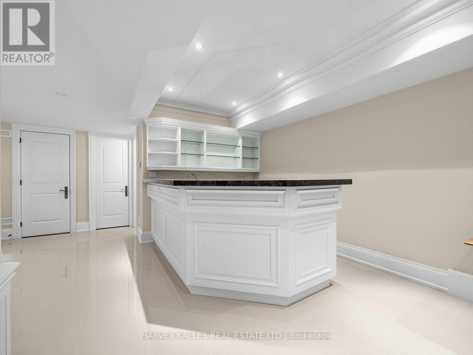 125 Bannockburn Avenue, Toronto, Ontario  M5M 2N2 - Photo 39 - C13761472