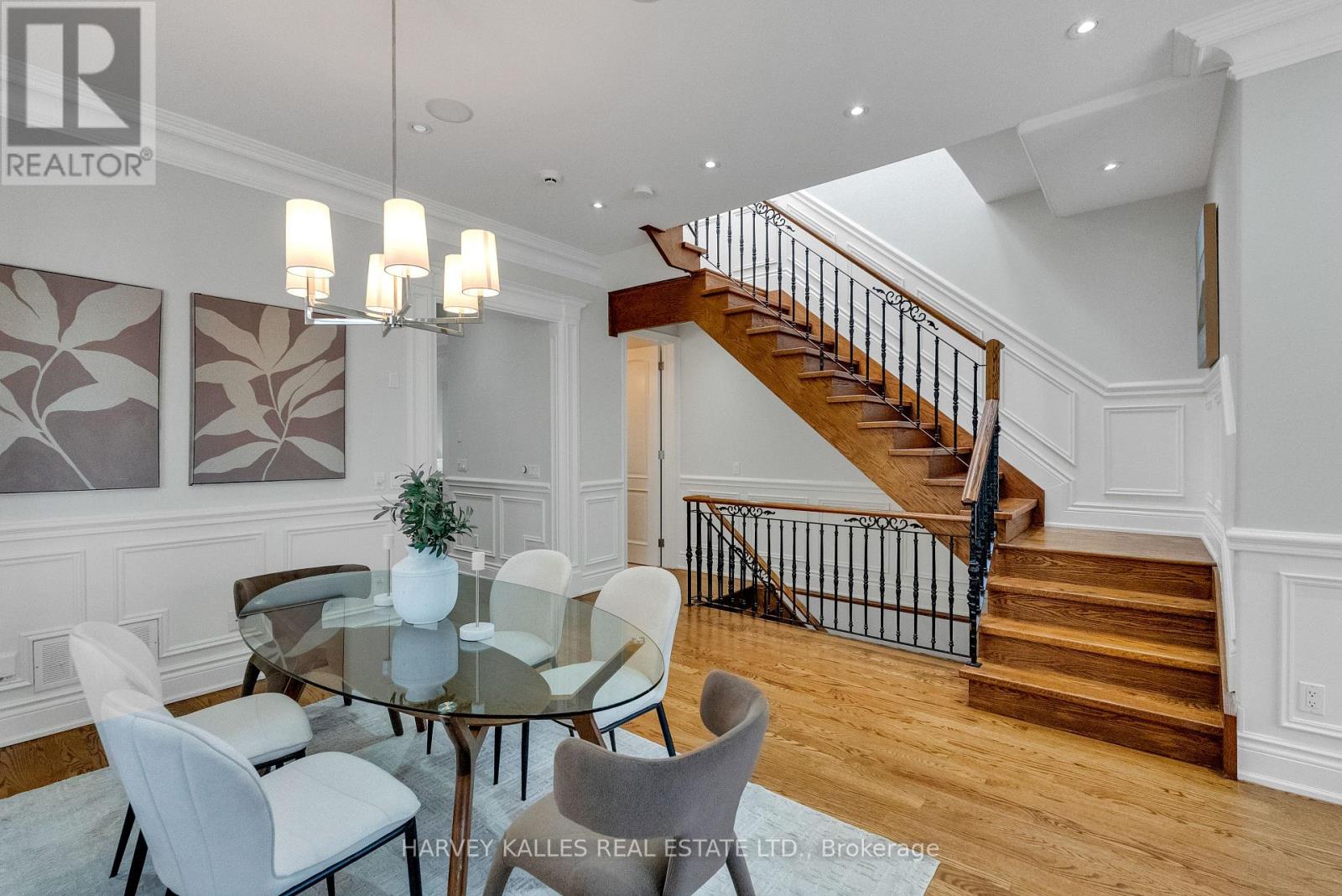 168 Roe Avenue, Toronto, Ontario  M5M 2J2 - Photo 11 - C13761500