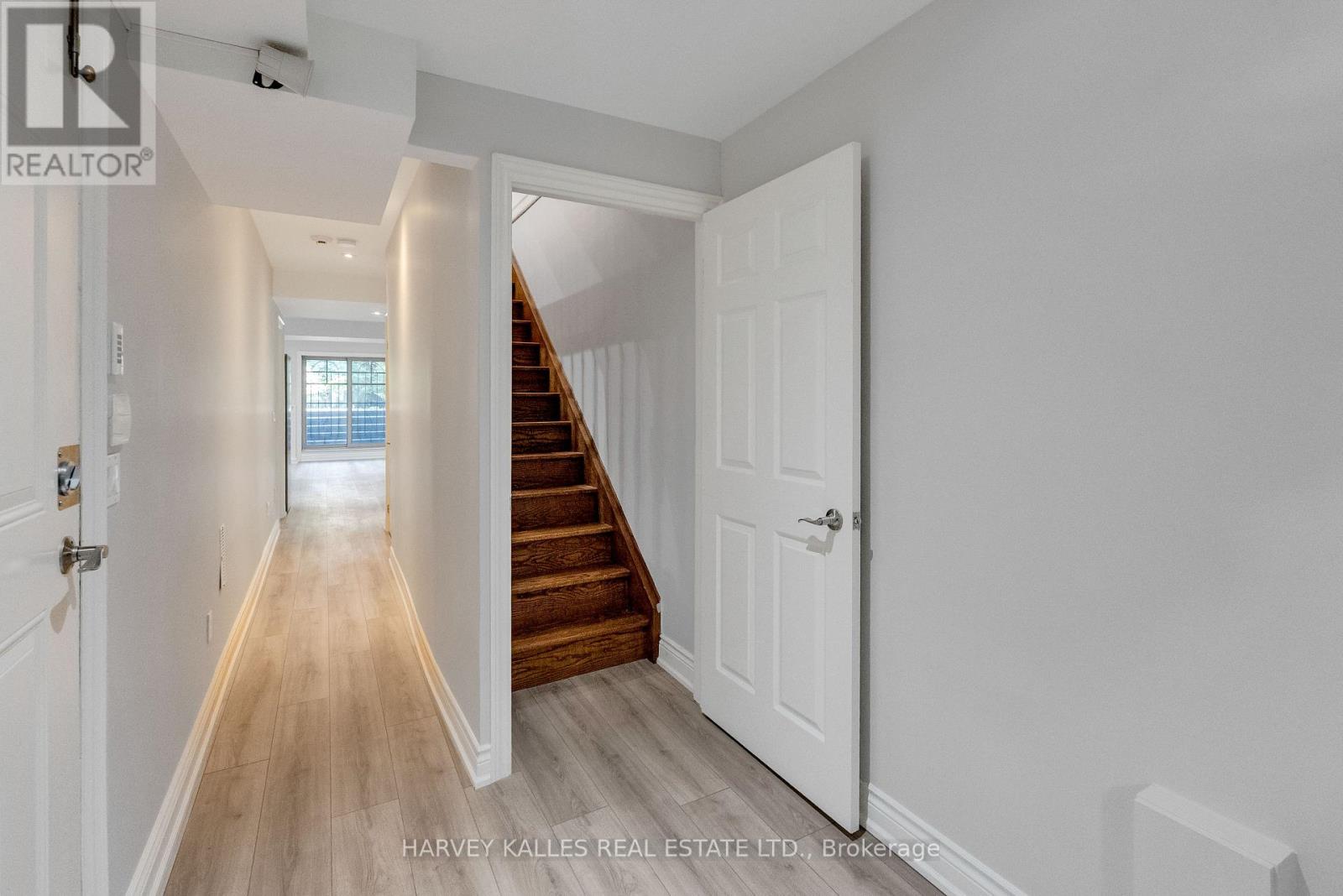 168 Roe Avenue, Toronto, Ontario  M5M 2J2 - Photo 41 - C13761500
