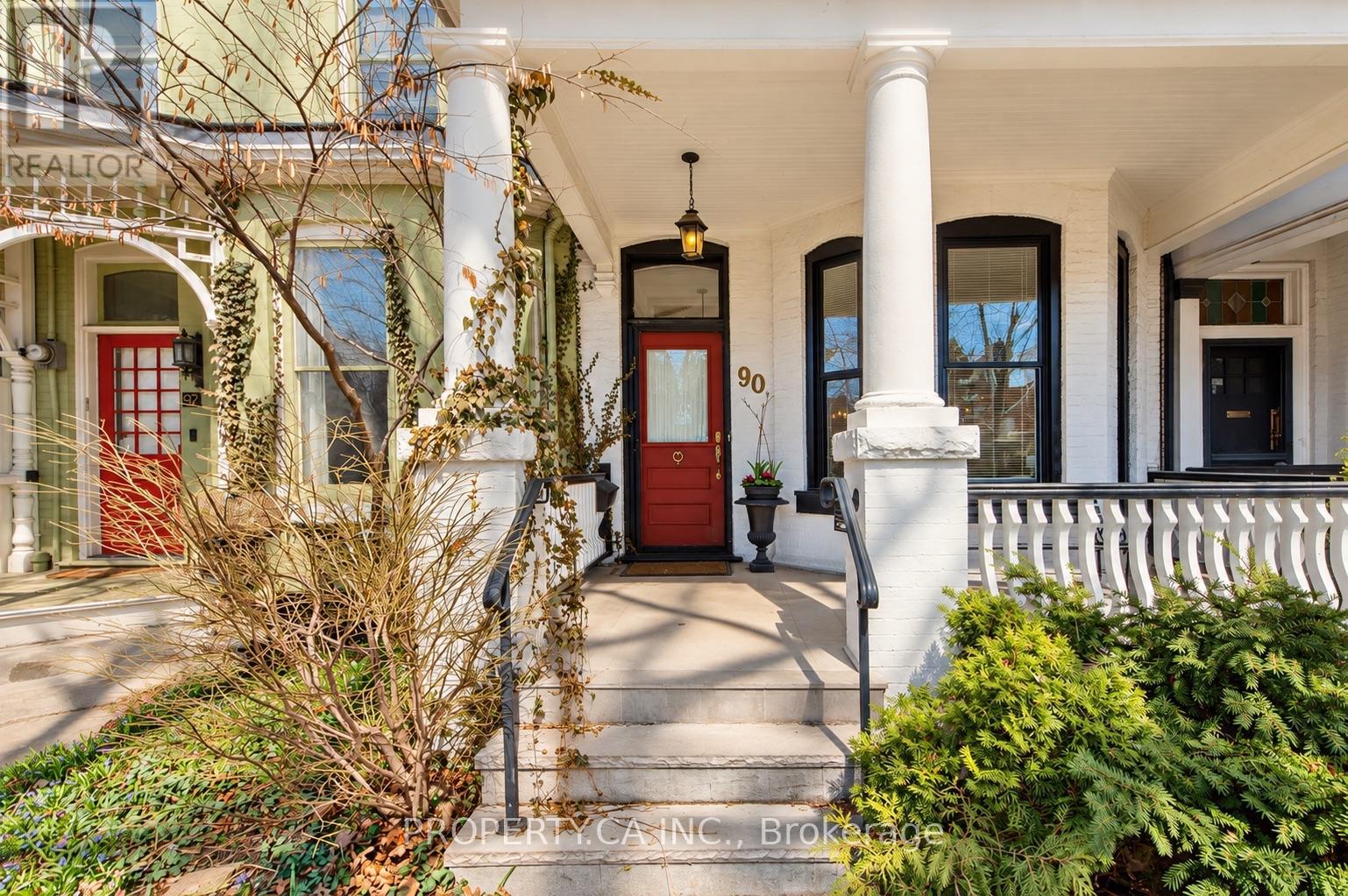 90 Willcocks Street, Toronto, Ontario  M5S 1C8 - Photo 2 - C13761506