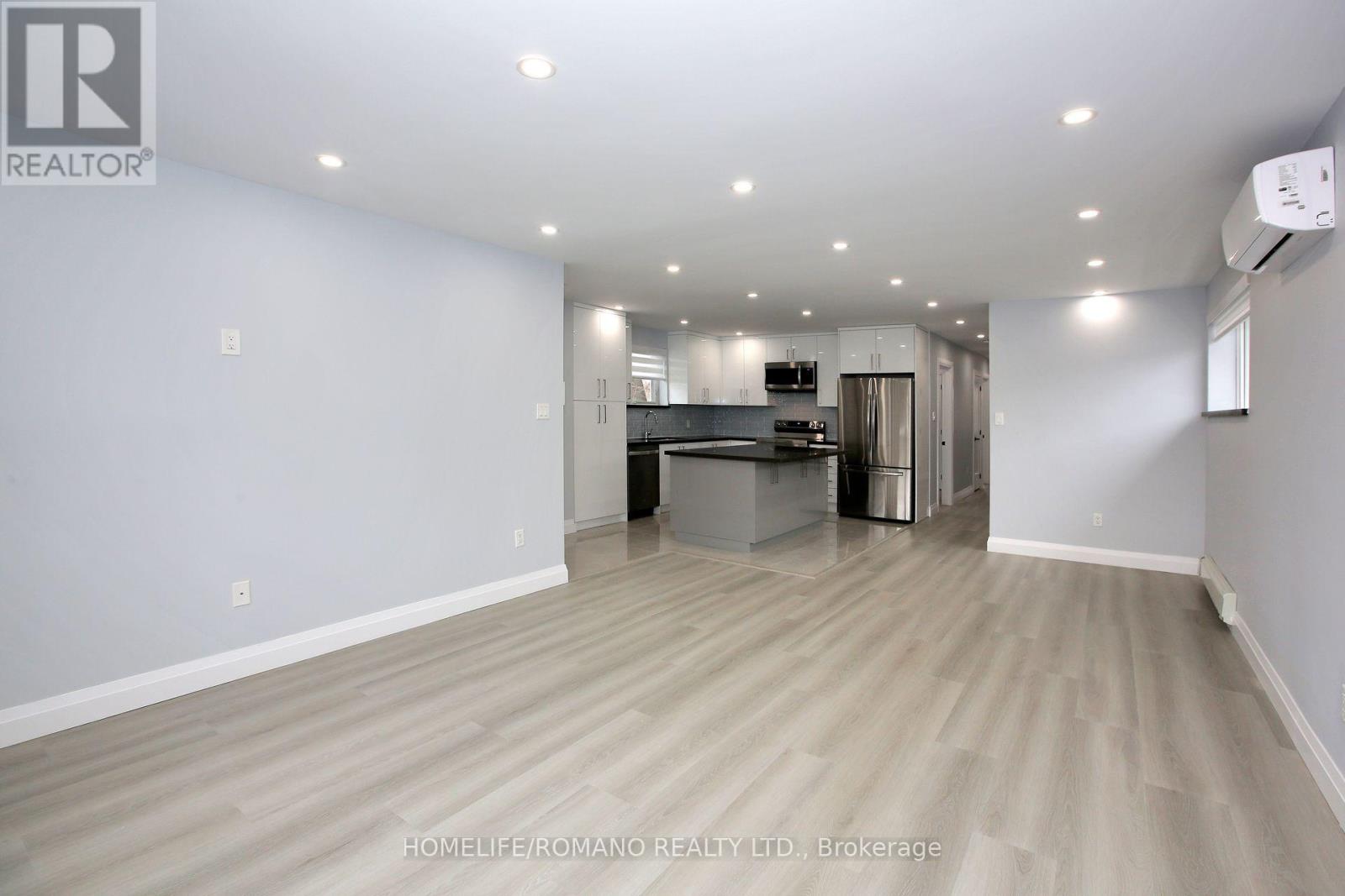 A - 177 Robina Avenue, Toronto, Ontario  M6C 3Y8 - Photo 4 - C13761536