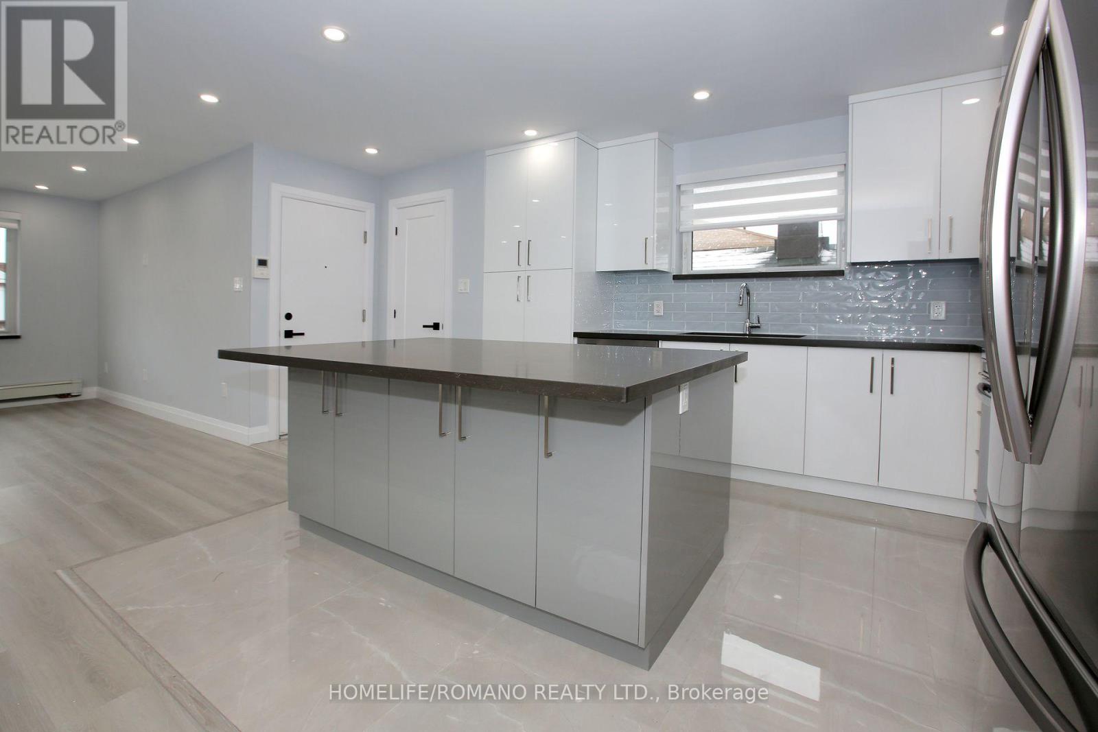 A - 177 Robina Avenue, Toronto, Ontario  M6C 3Y8 - Photo 7 - C13761536