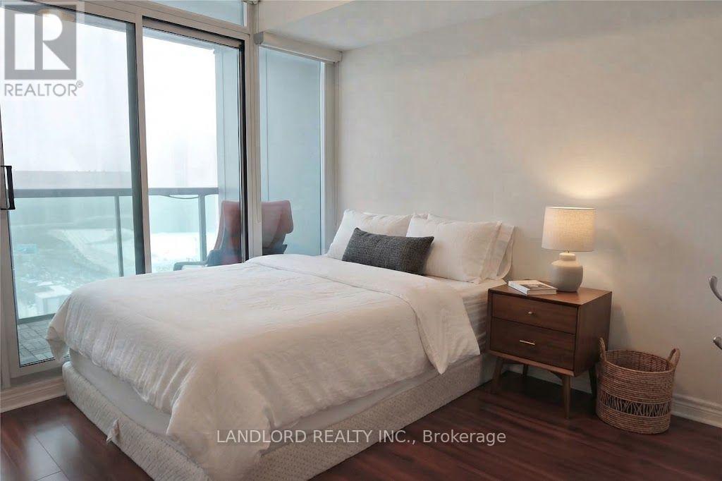 1712 - 51 Lower Simcoe Street, Toronto, Ontario  M5J 3A2 - Photo 9 - C13761652