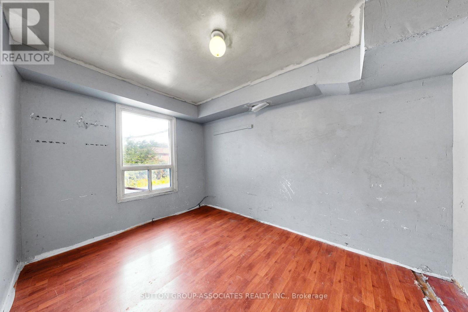 18 1/2 Bellevue Avenue, Toronto, Ontario  M5T 2N4 - Photo 16 - C13761660