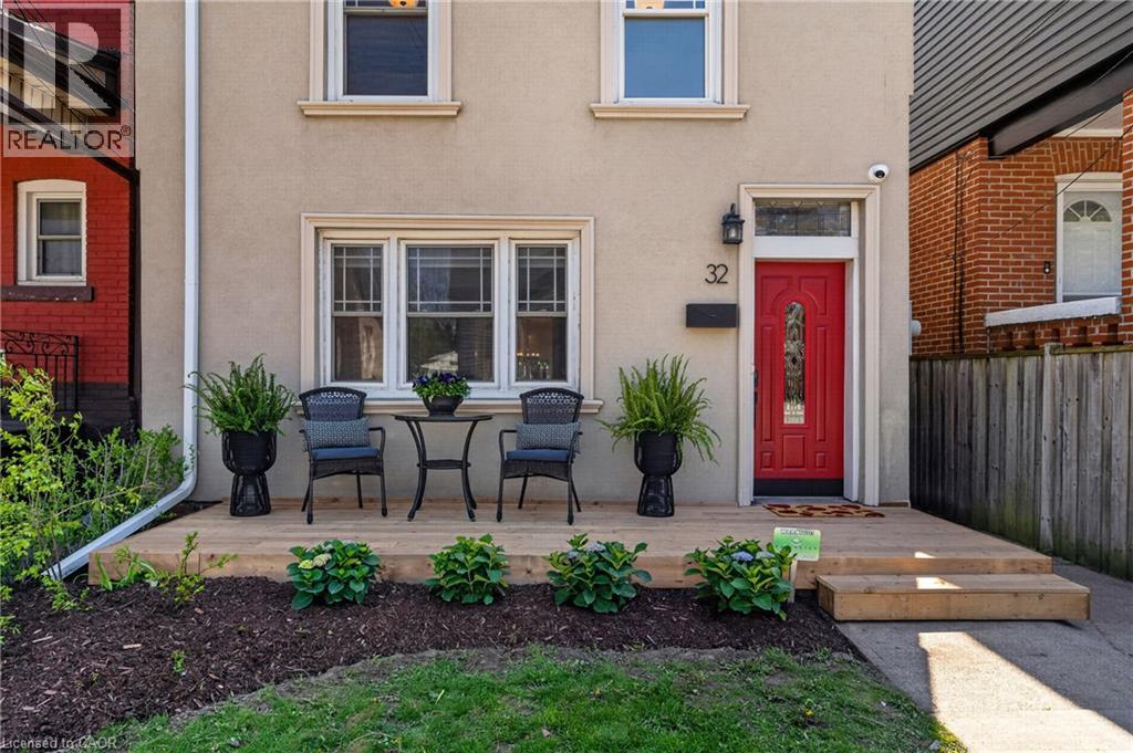 32 MAGILL Street, Hamilton, Ontario