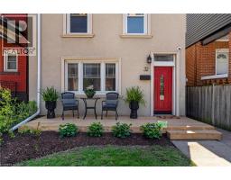 32 MAGILL Street, Hamilton, Ontario