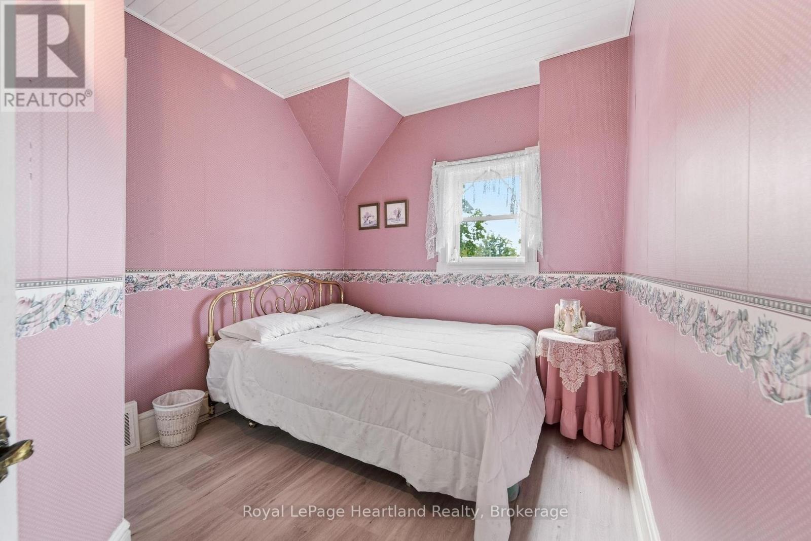 409 Gypsy Lane, North Huron, Ontario  N0M 1H0 - Photo 29 - X13761418