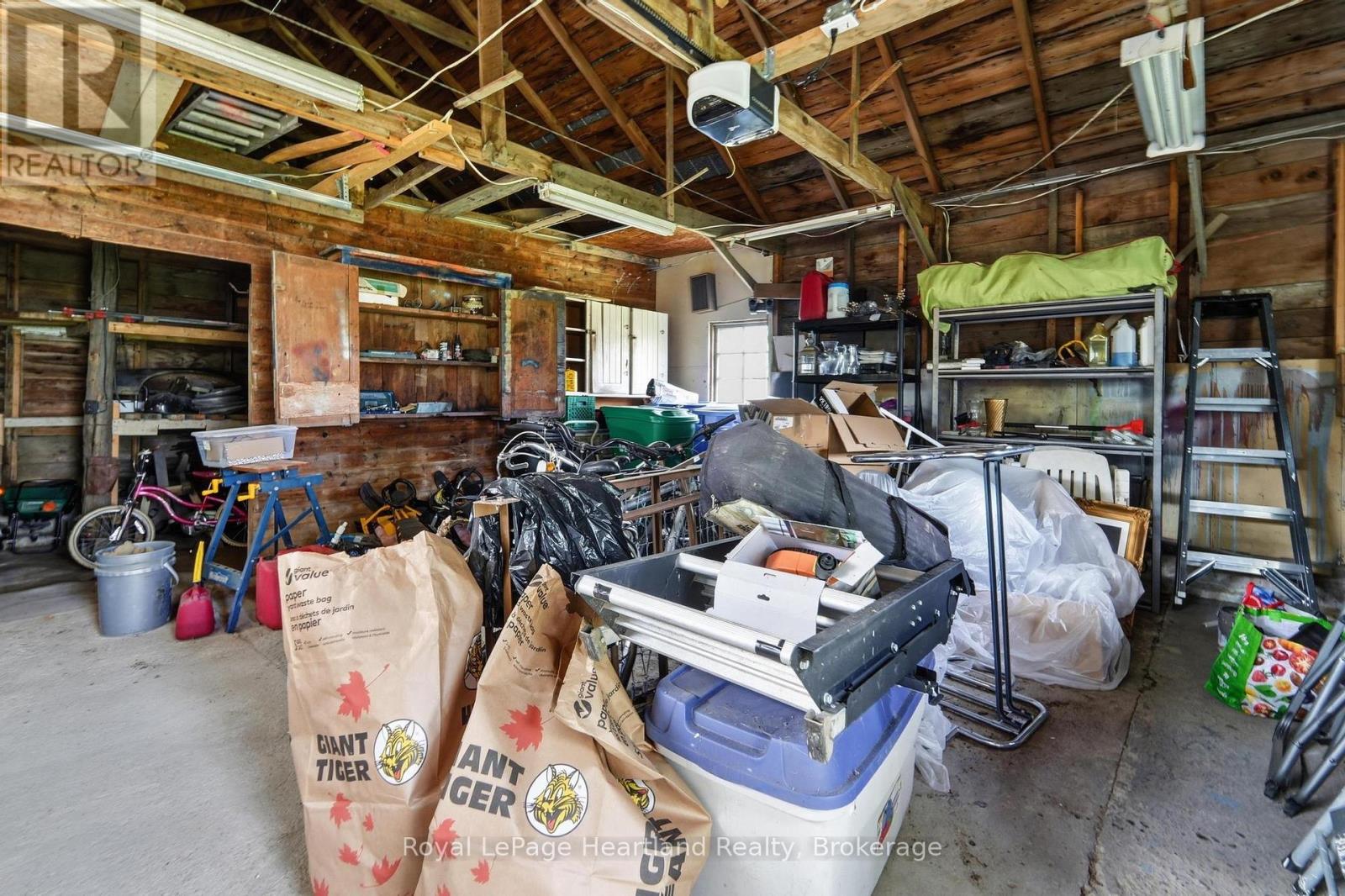 409 Gypsy Lane, North Huron, Ontario  N0M 1H0 - Photo 34 - X13761418