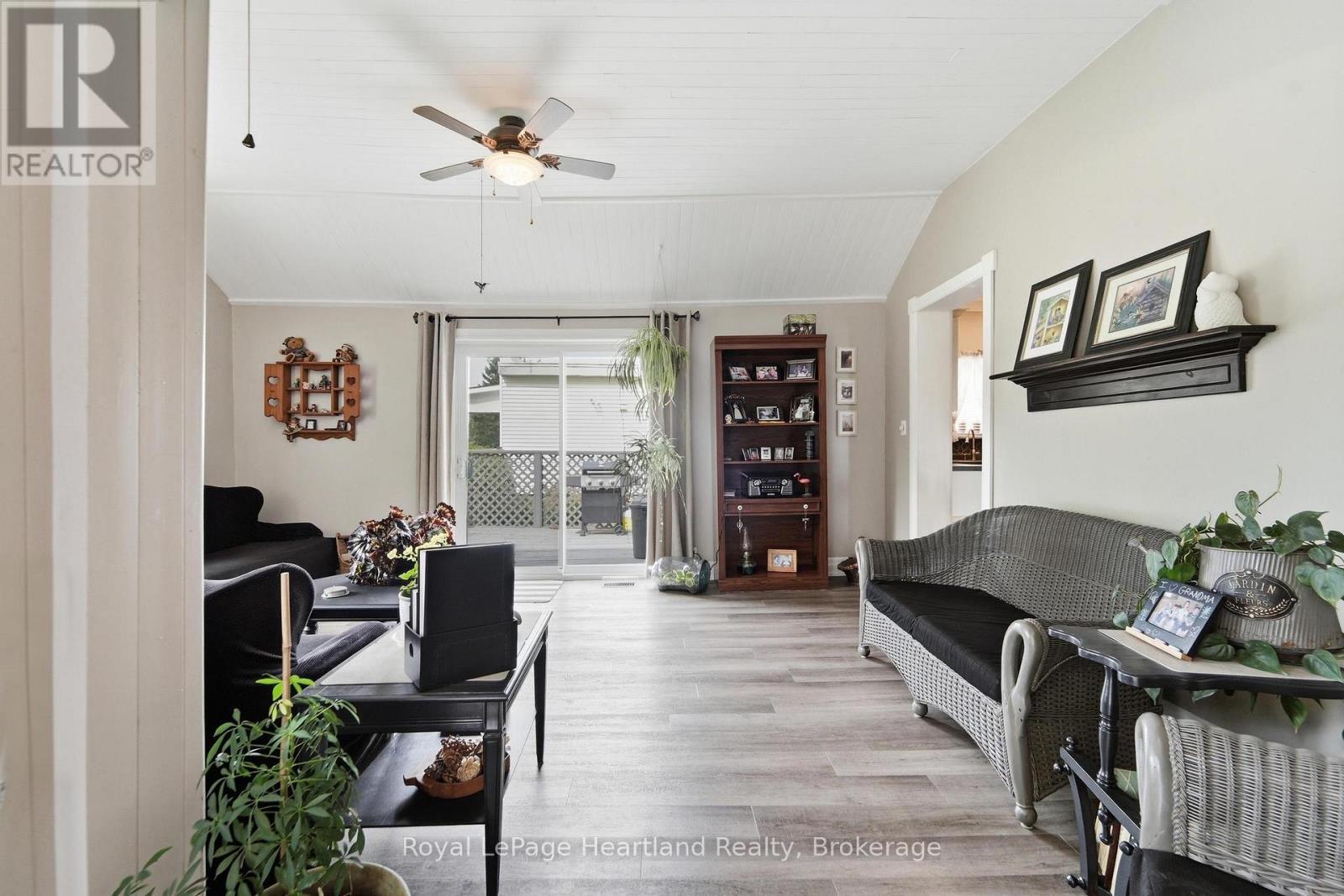 409 Gypsy Lane, North Huron, Ontario  N0M 1H0 - Photo 8 - X13761418