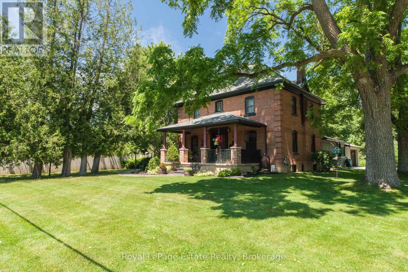 104 Carney Street, Georgian Bluffs, Ontario  N4K 6V5 - Photo 1 - X13761584