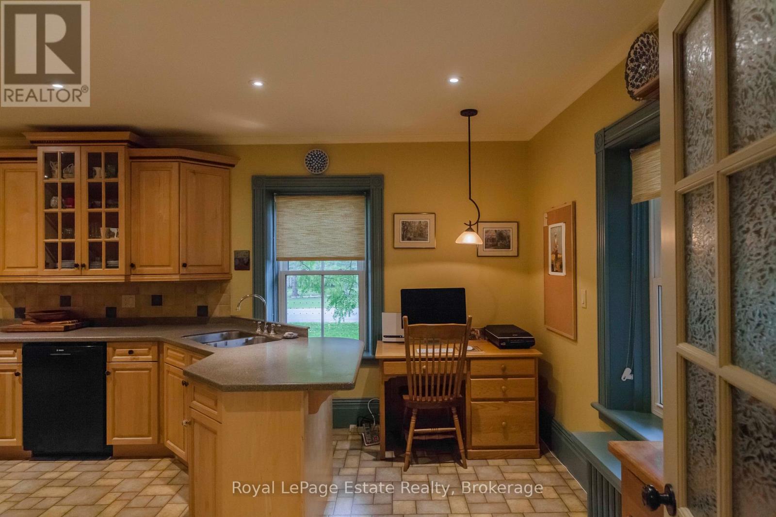 104 Carney Street, Georgian Bluffs, Ontario  N4K 6V5 - Photo 19 - X13761584