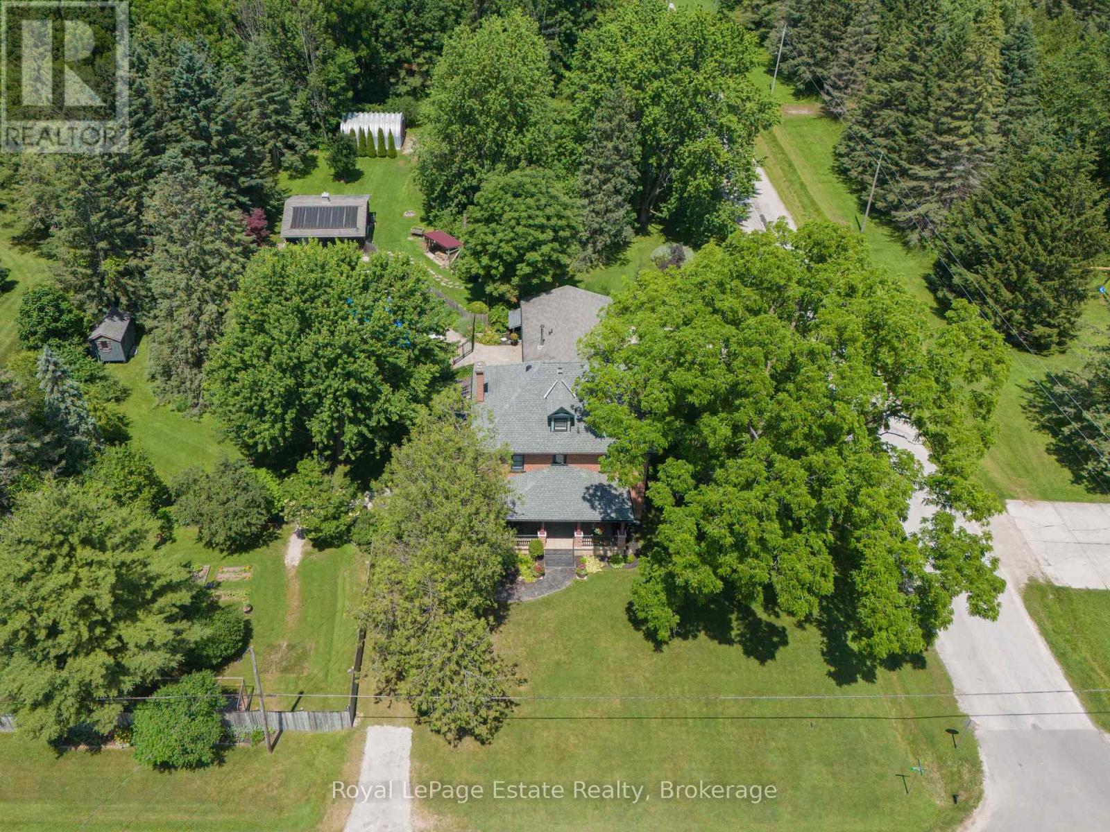 104 Carney Street, Georgian Bluffs, Ontario  N4K 6V5 - Photo 3 - X13761584