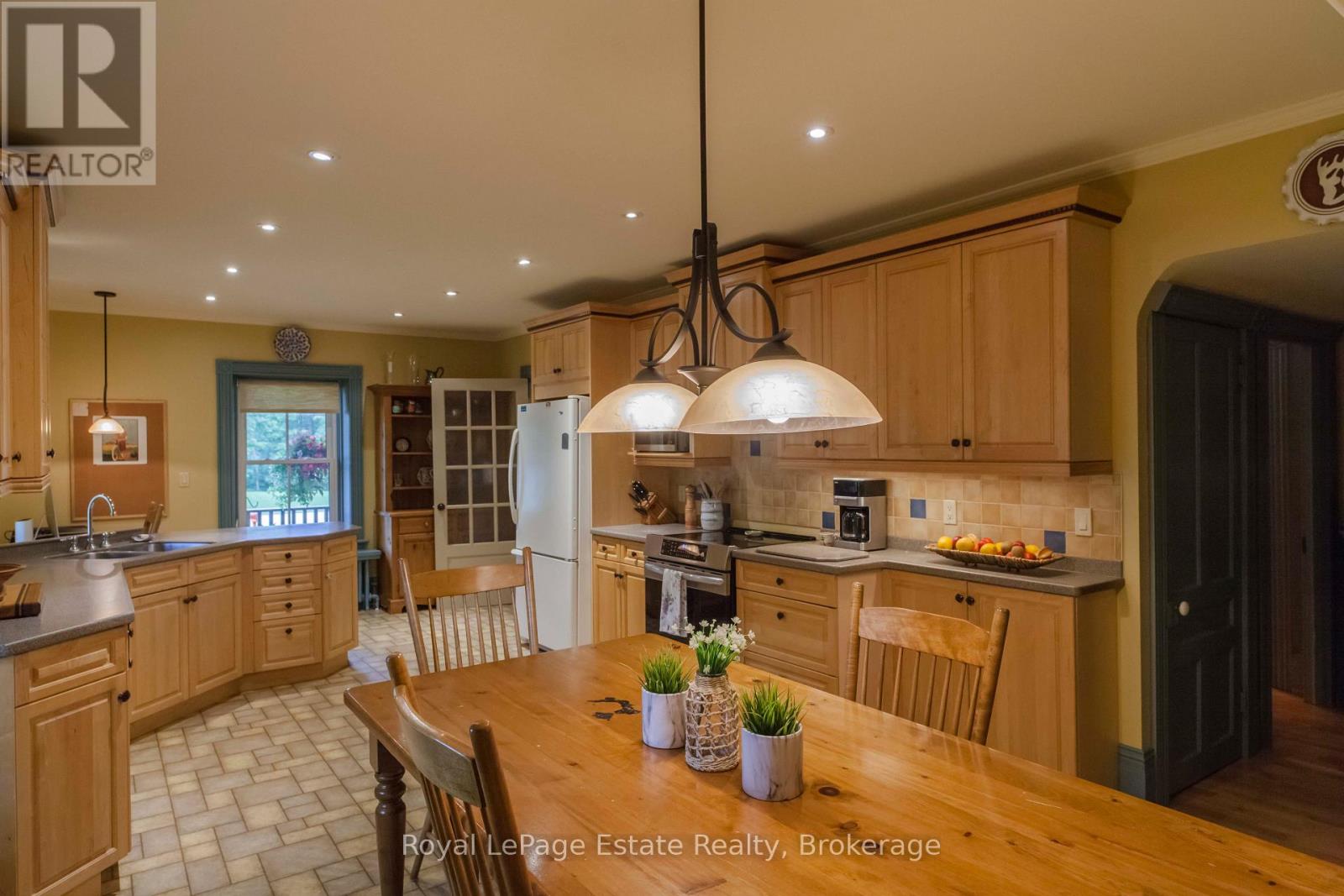104 Carney Street, Georgian Bluffs, Ontario  N4K 6V5 - Photo 31 - X13761584