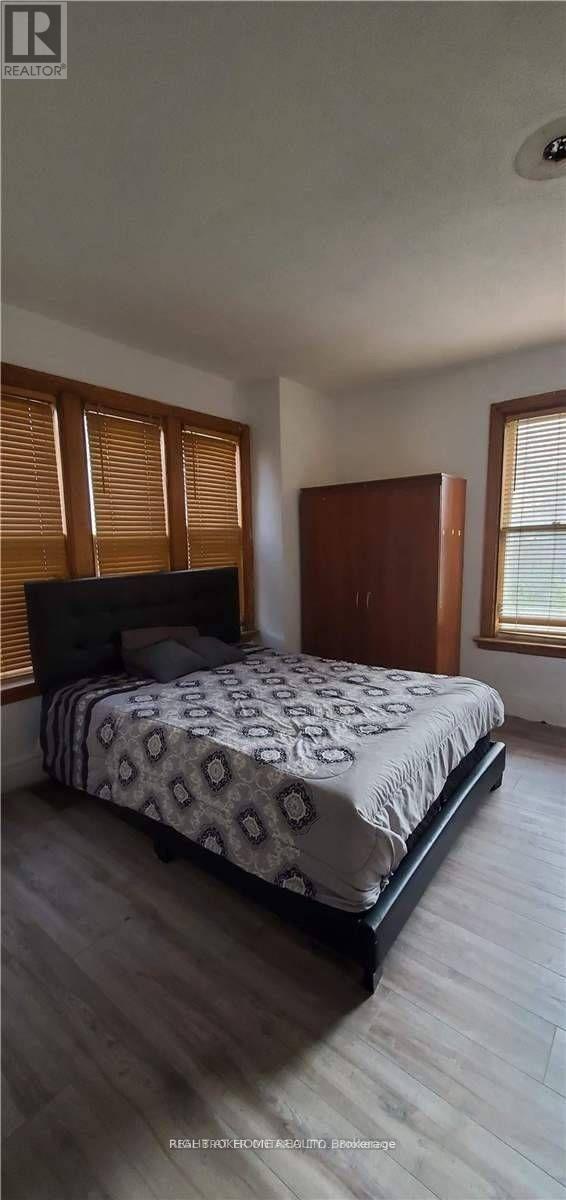 Main - 210 Mary Street N, Oshawa, Ontario  L1G 5C4 - Photo 5 - E13761346