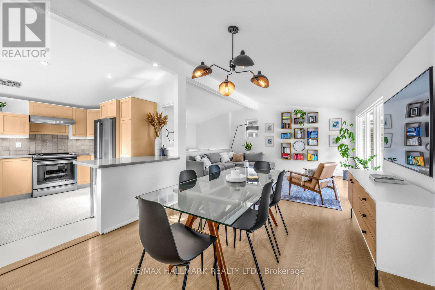 34 Dorcot Avenue, Toronto, Ontario  M1P 3K2 - Photo 10 - E13761390