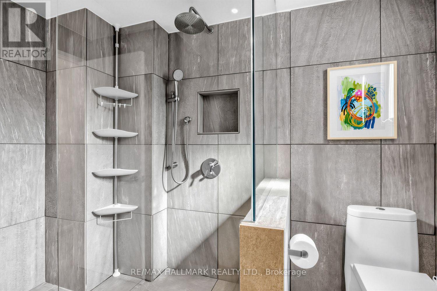 34 Dorcot Avenue, Toronto, Ontario  M1P 3K2 - Photo 22 - E13761390