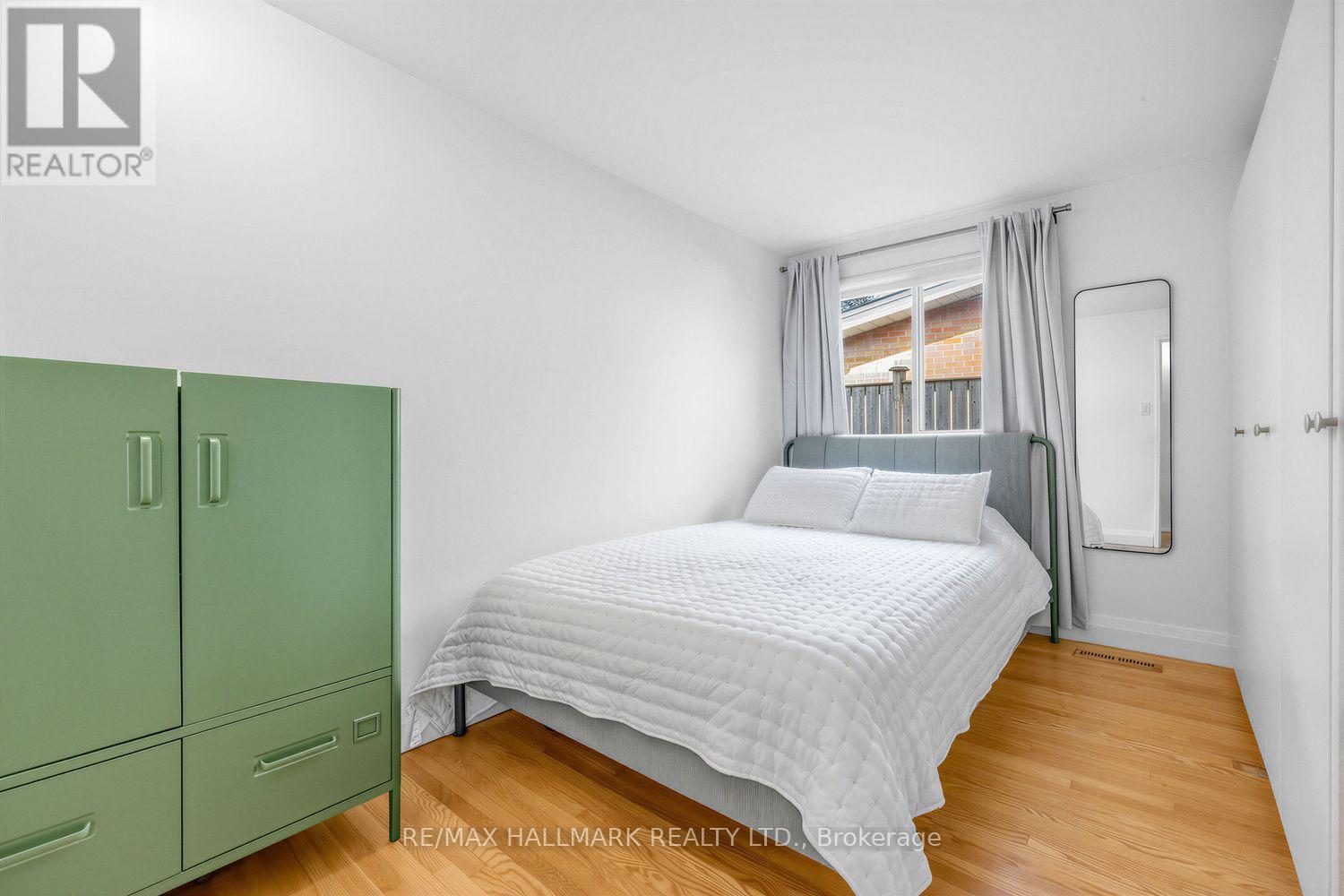 34 Dorcot Avenue, Toronto, Ontario  M1P 3K2 - Photo 23 - E13761390
