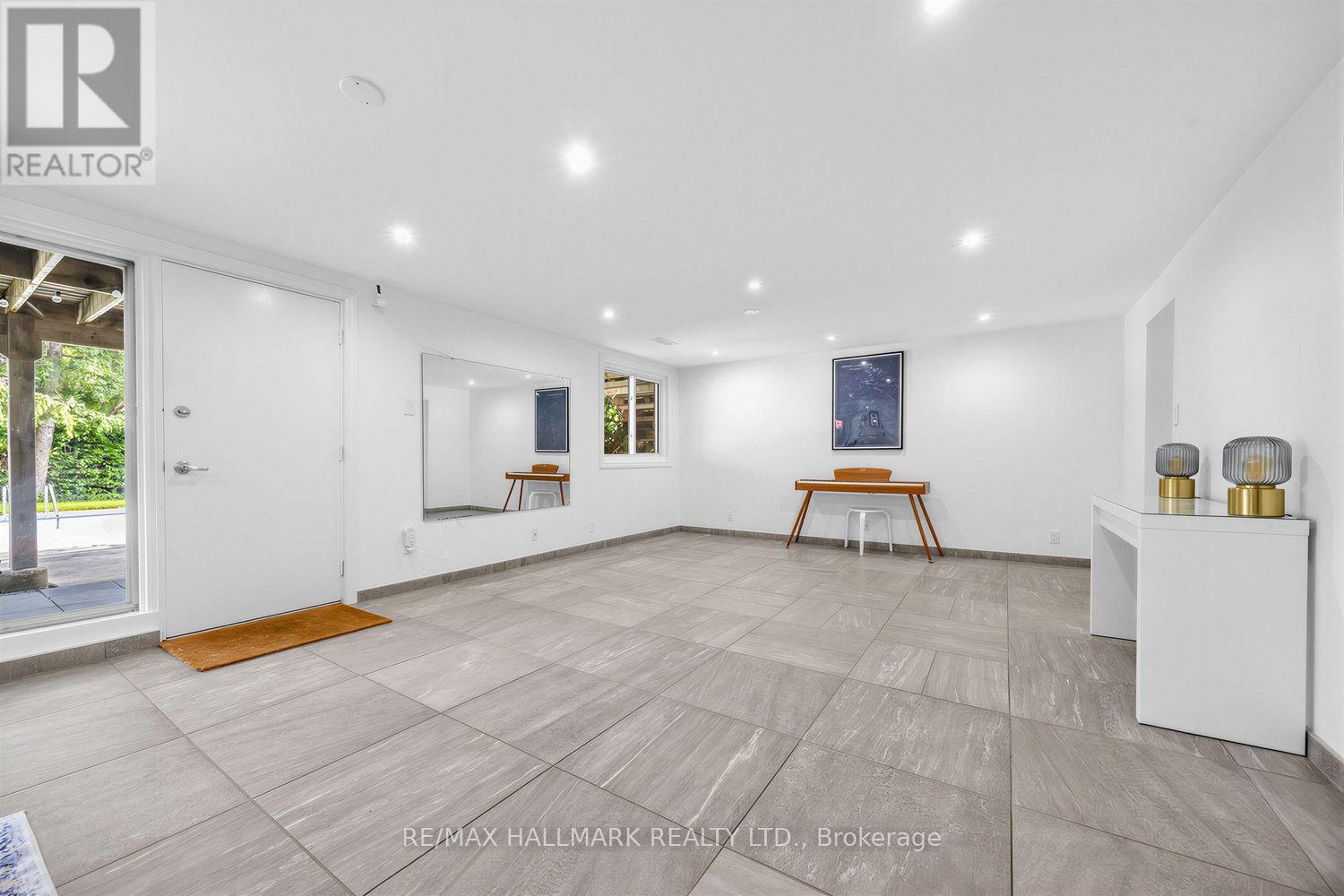 34 Dorcot Avenue, Toronto, Ontario  M1P 3K2 - Photo 26 - E13761390