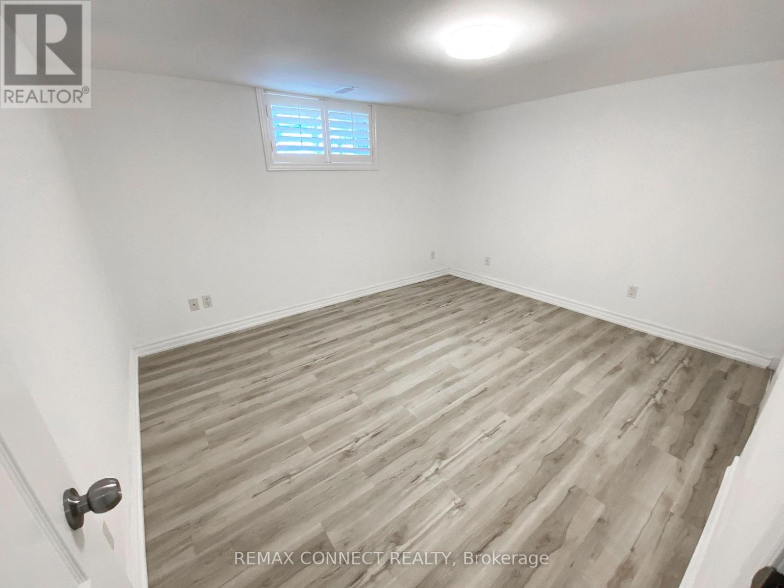 Bsmt - Bdrm A - 2 Kellyvale Road, Toronto, Ontario  M1R 3M3 - Photo 11 - E13761400