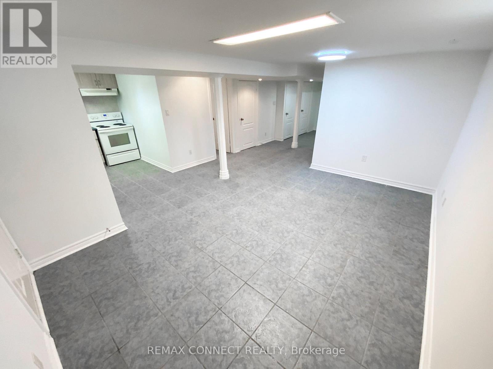 Bsmt - Bdrm A - 2 Kellyvale Road, Toronto, Ontario  M1R 3M3 - Photo 6 - E13761400
