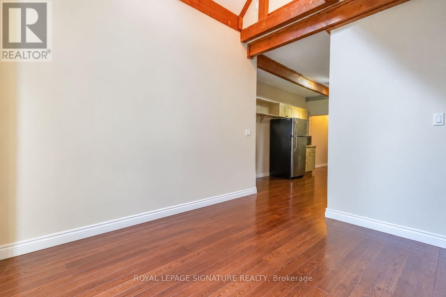 Main - 22 Curzon Street E, Toronto, Ontario  M4M 3B4 - Photo 11 - E13761428