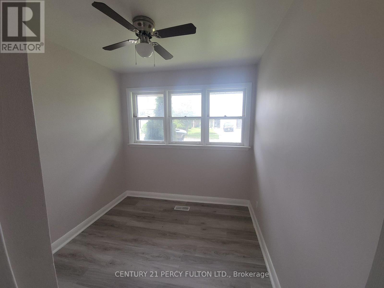 71 Grace Street, Toronto, Ontario  M1J 2M6 - Photo 14 - E13761644