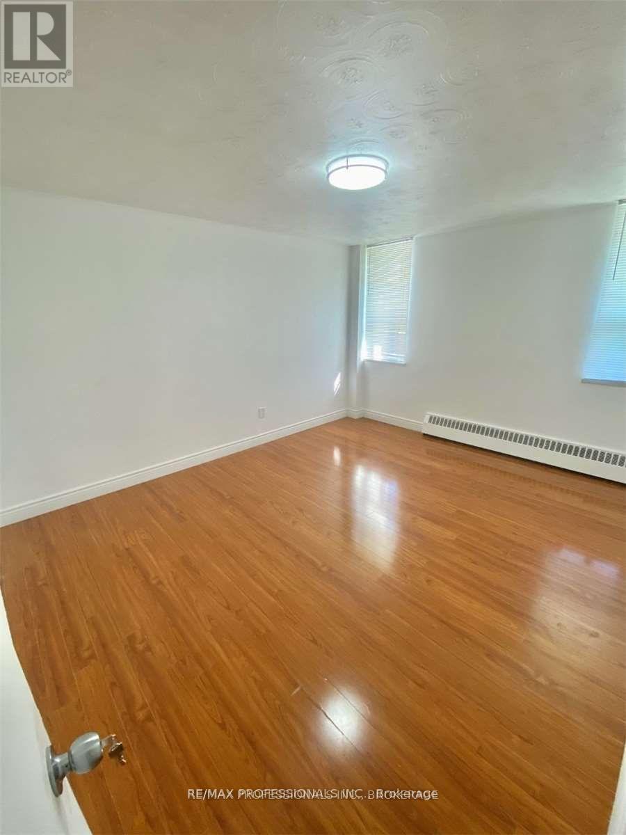 310 - 2245 Eglinton Avenue E, Toronto, Ontario  M1K 2N3 - Photo 11 - E13761654