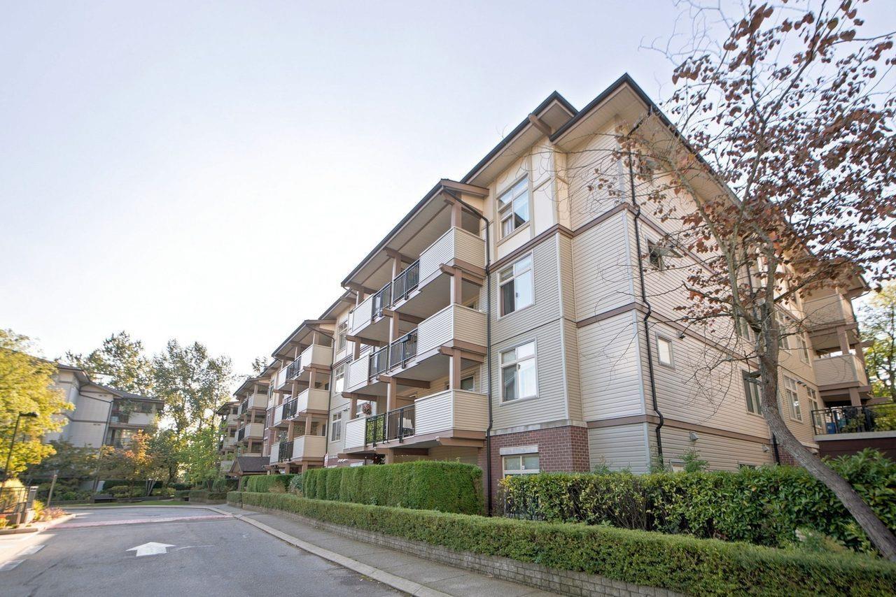 212 10088 148th Street, Surrey, British Columbia  V3R 3M9 - Photo 1 - R3163233